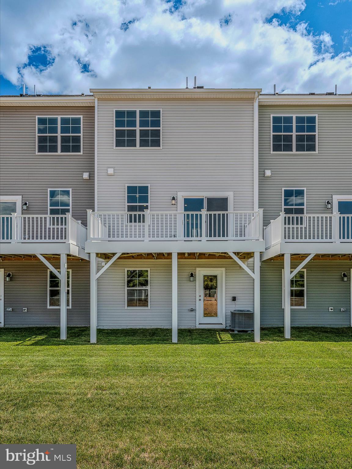 WILLOW GLEN - Residential Lease