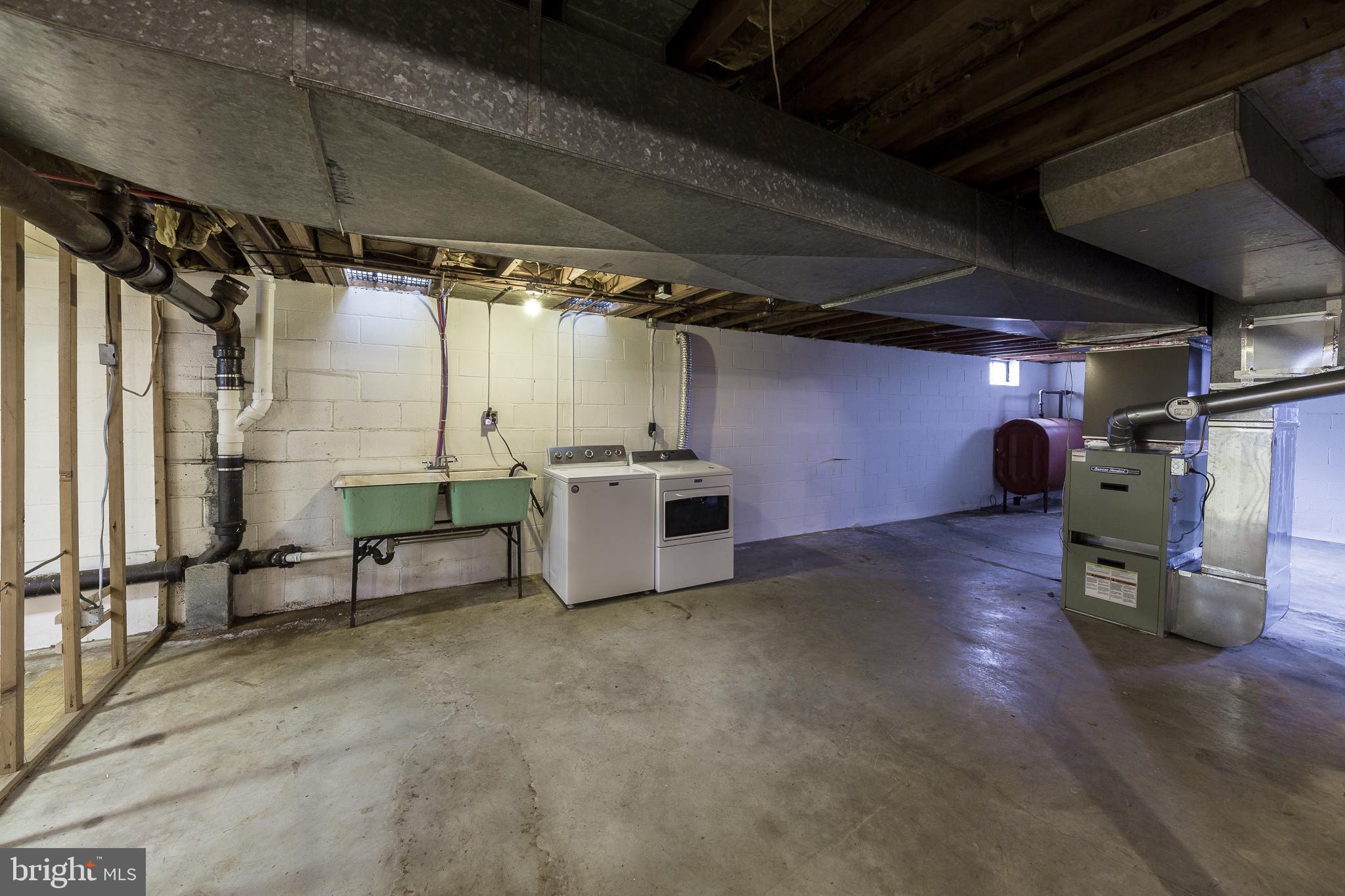 COLDBROOK - Residential