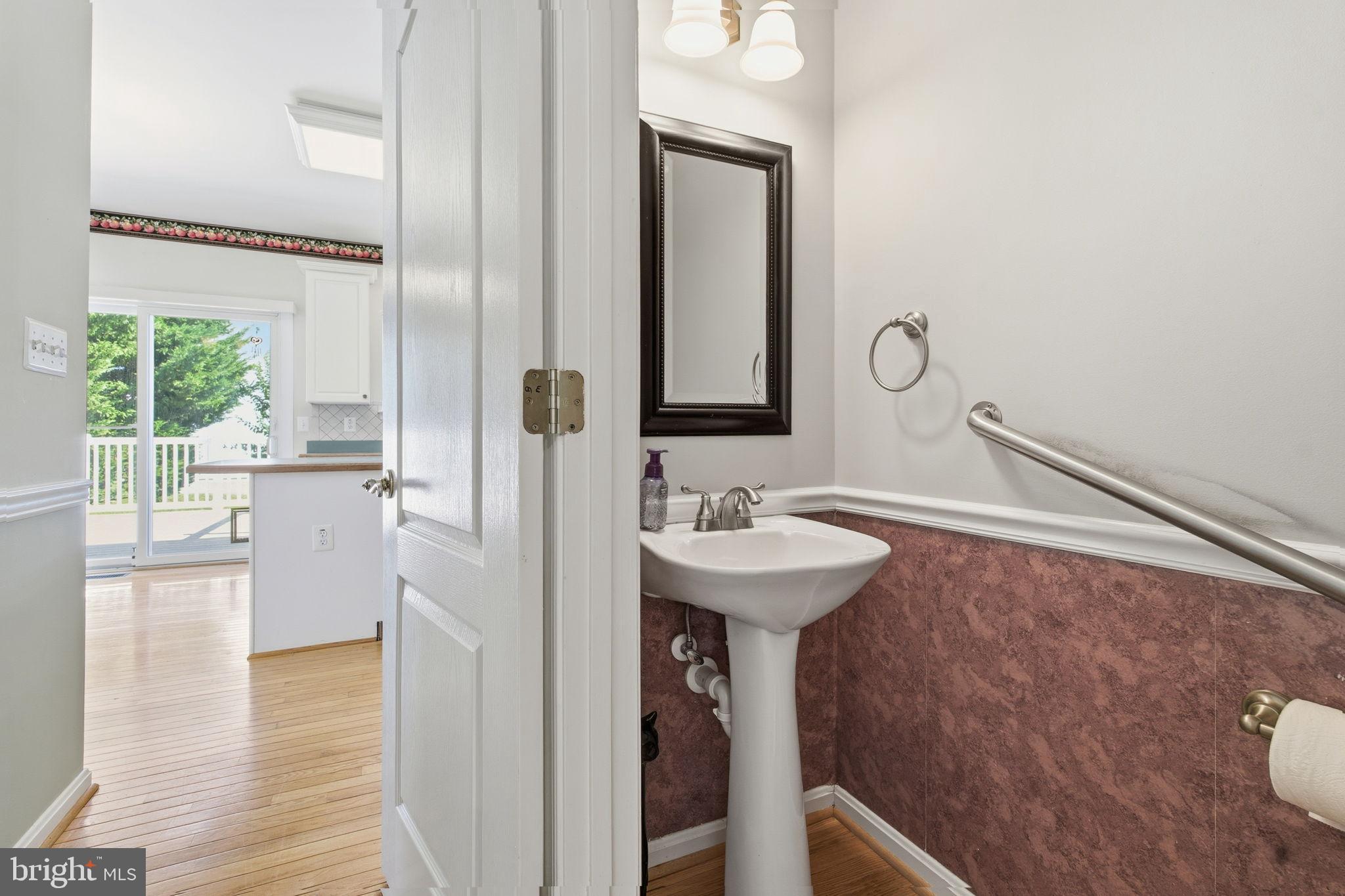 HICKORY OVERLOOK - Residential