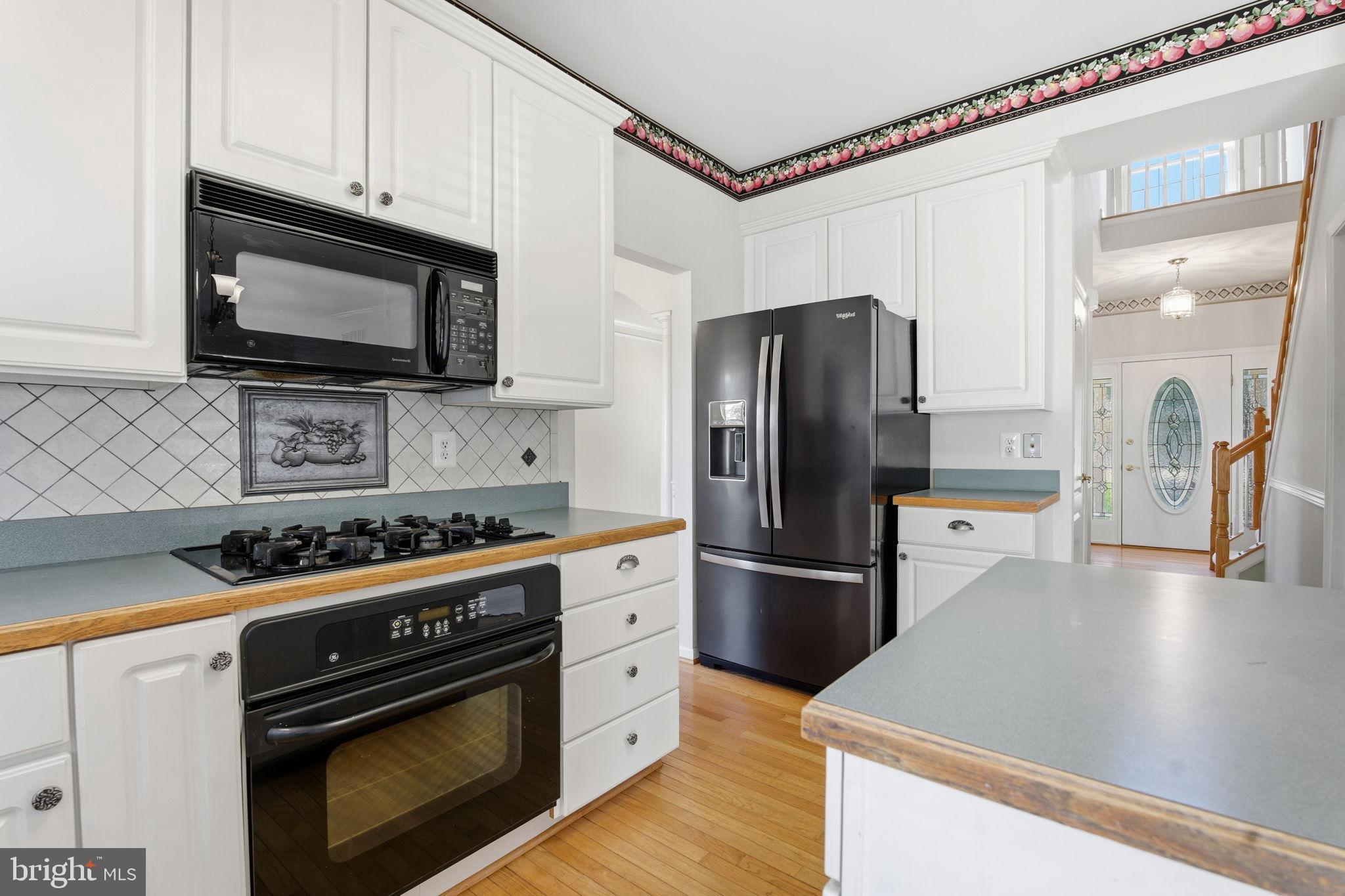 HICKORY OVERLOOK - Residential