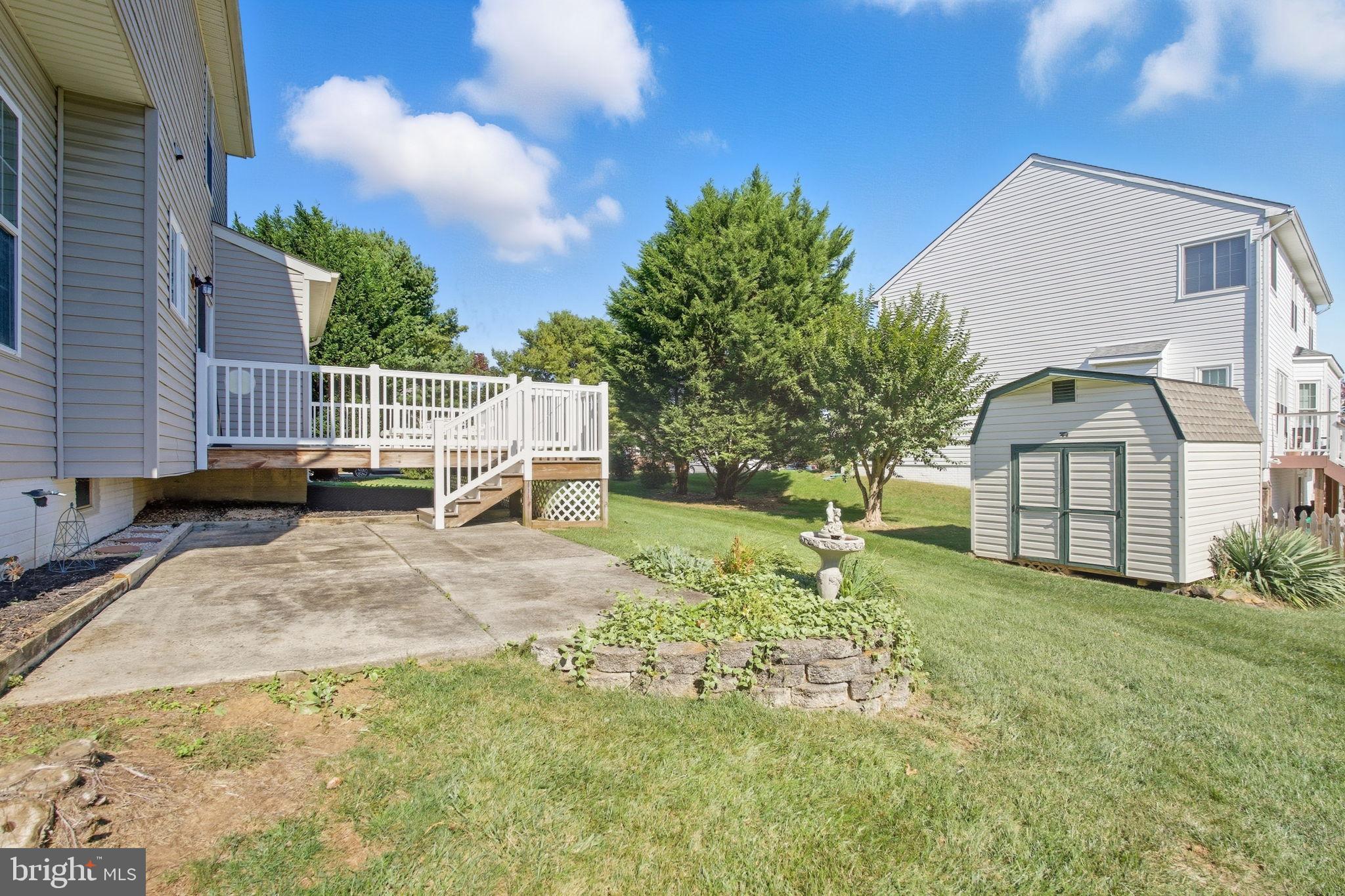 HICKORY OVERLOOK - Residential