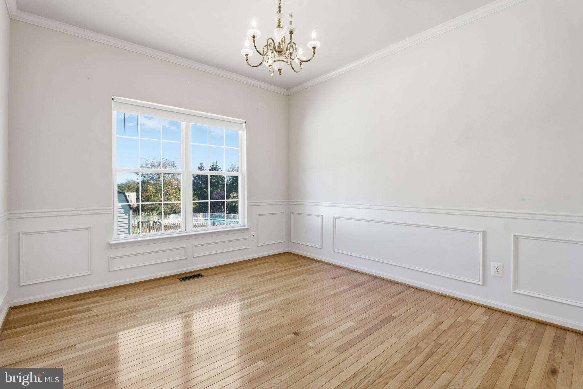HICKORY OVERLOOK - Residential