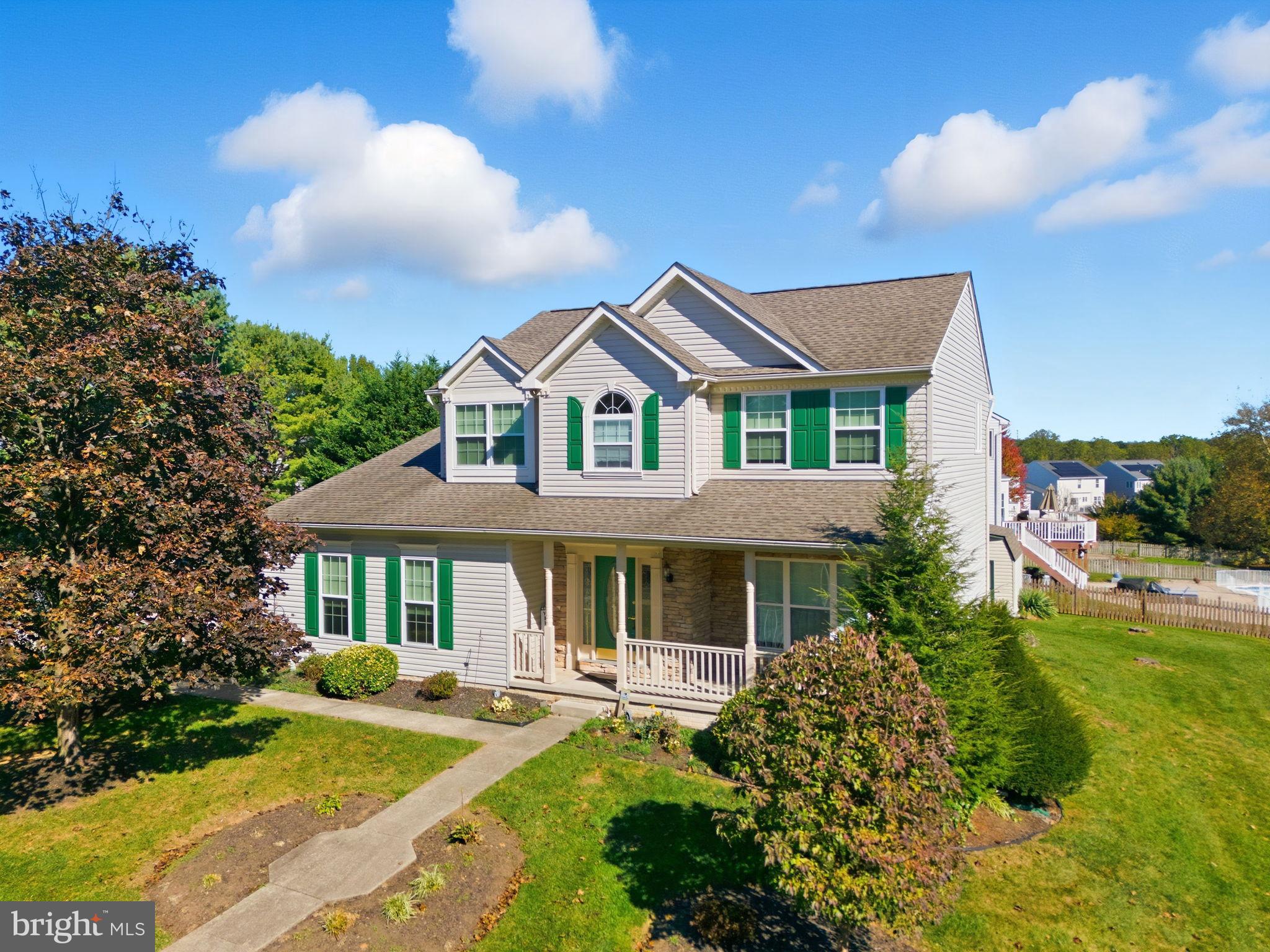 HICKORY OVERLOOK - Residential