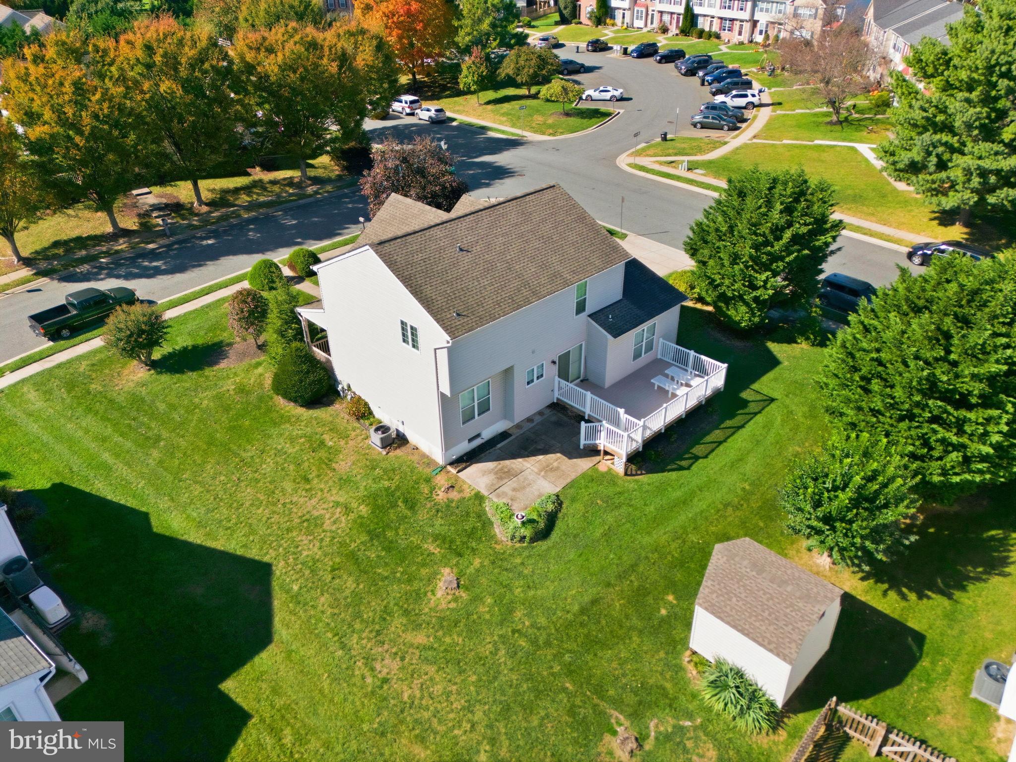 1239 WHISPERING WOODS WAY
