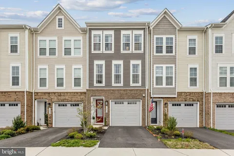 14472 Nebbiolo Drive, Gainesville, VA MLS: VAPW2091862