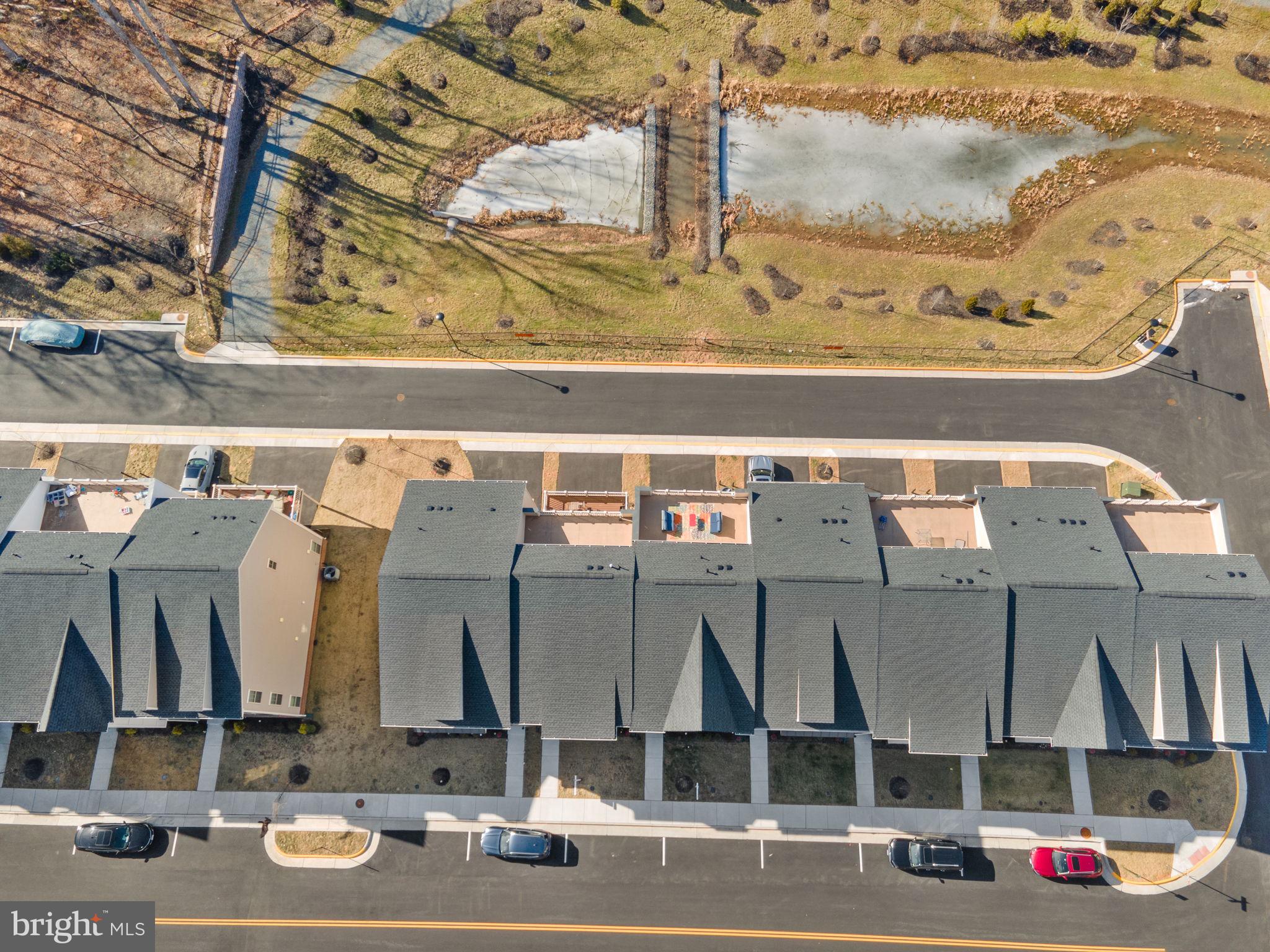 EAST QUARTER - Residential