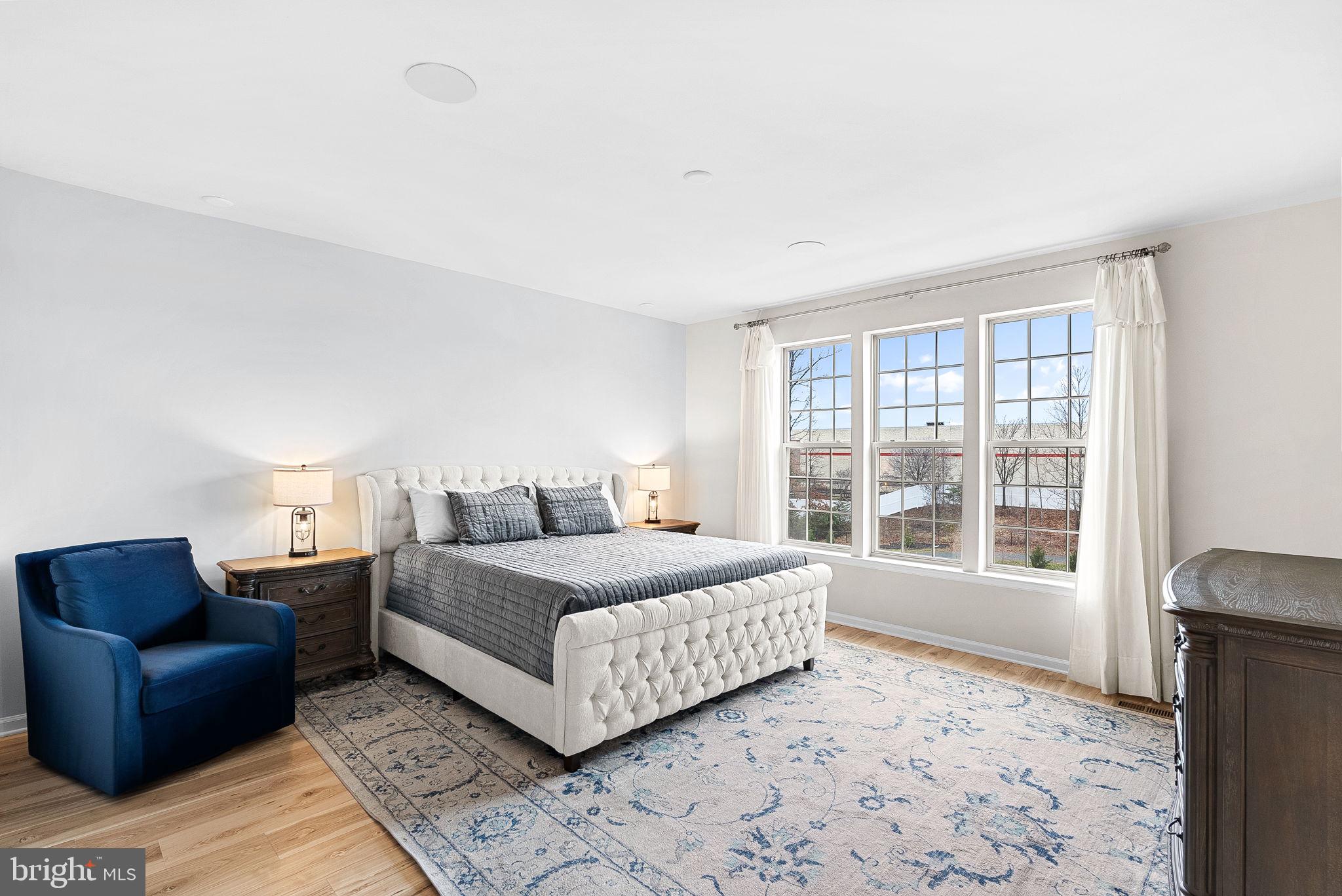 EAST QUARTER - Residential