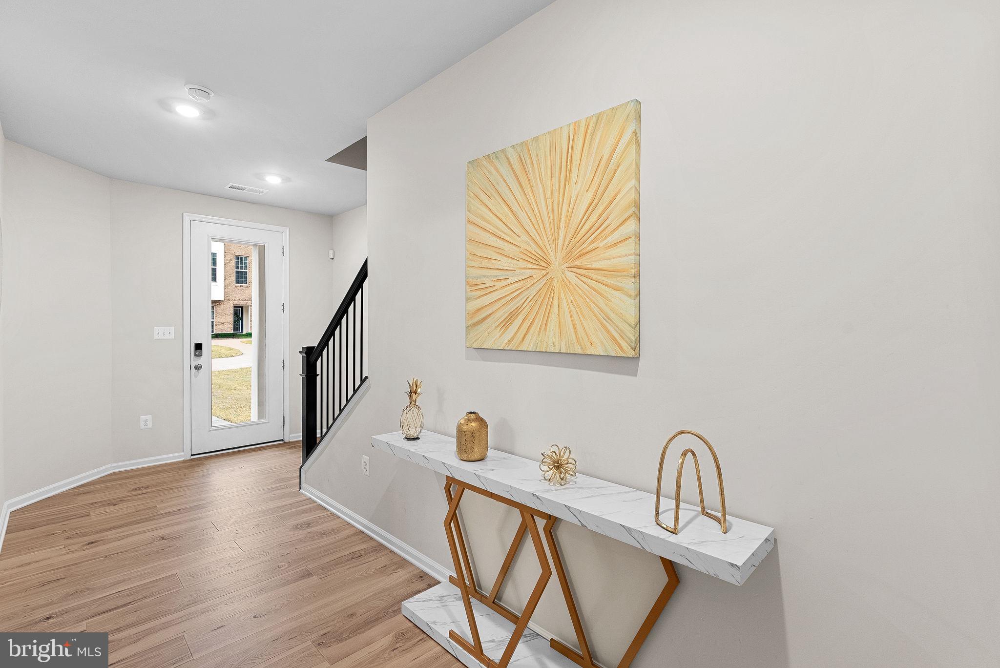 EAST QUARTER - Residential