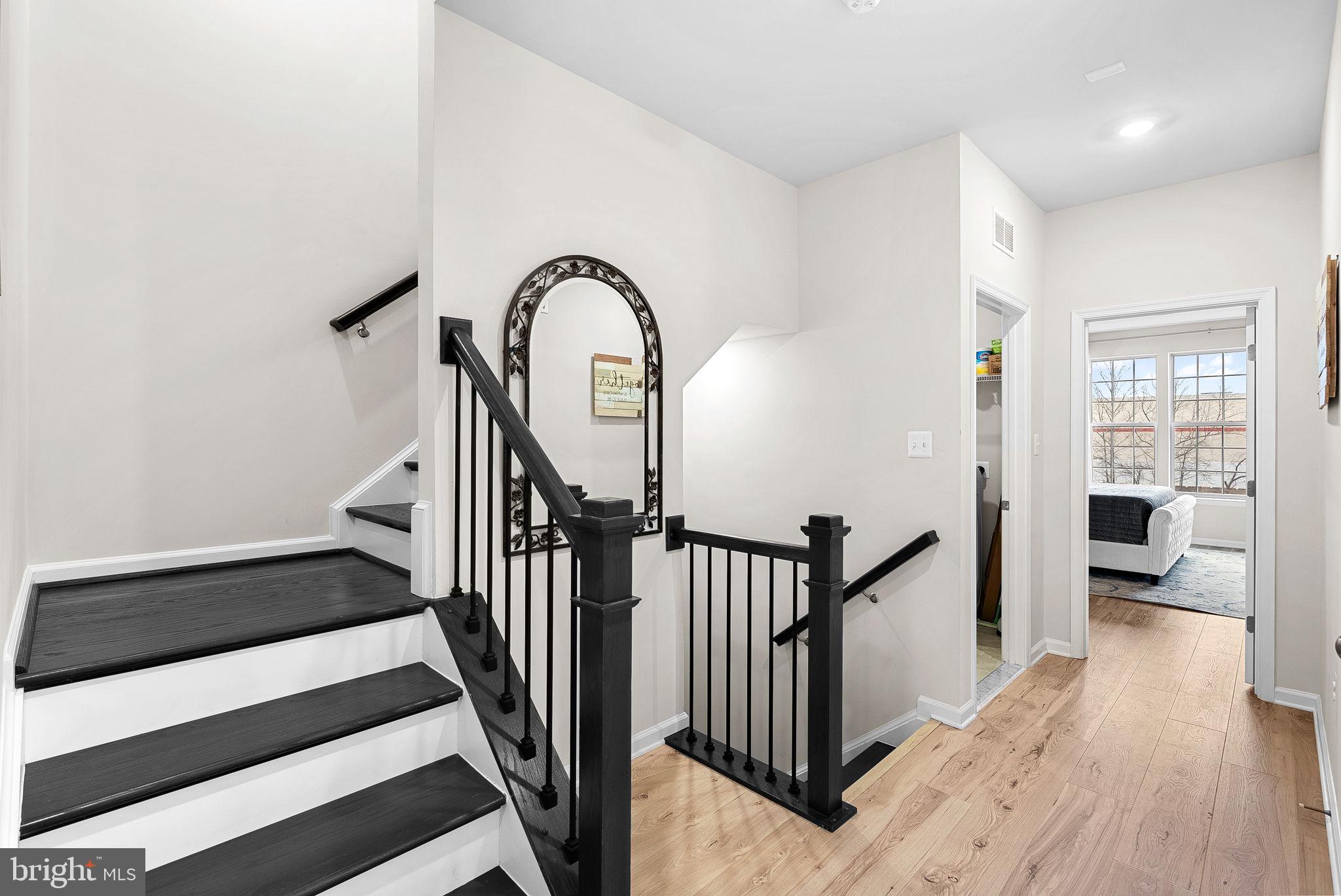 EAST QUARTER - Residential