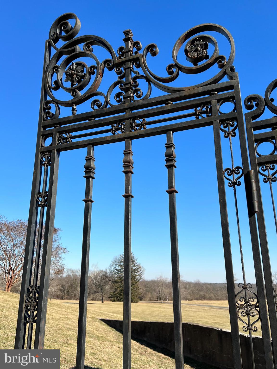 EAST QUARTER - Residential