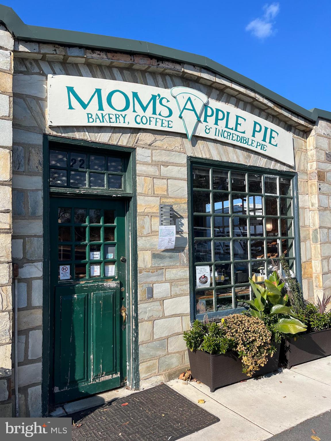 EAST QUARTER - Residential