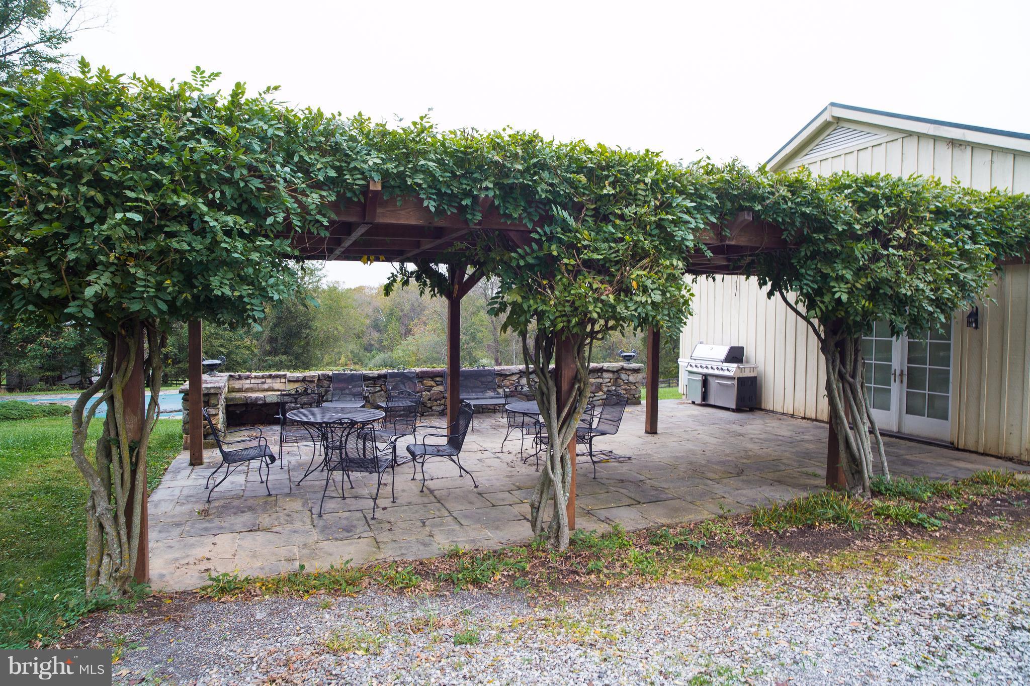 ASPEN HILL - Residential