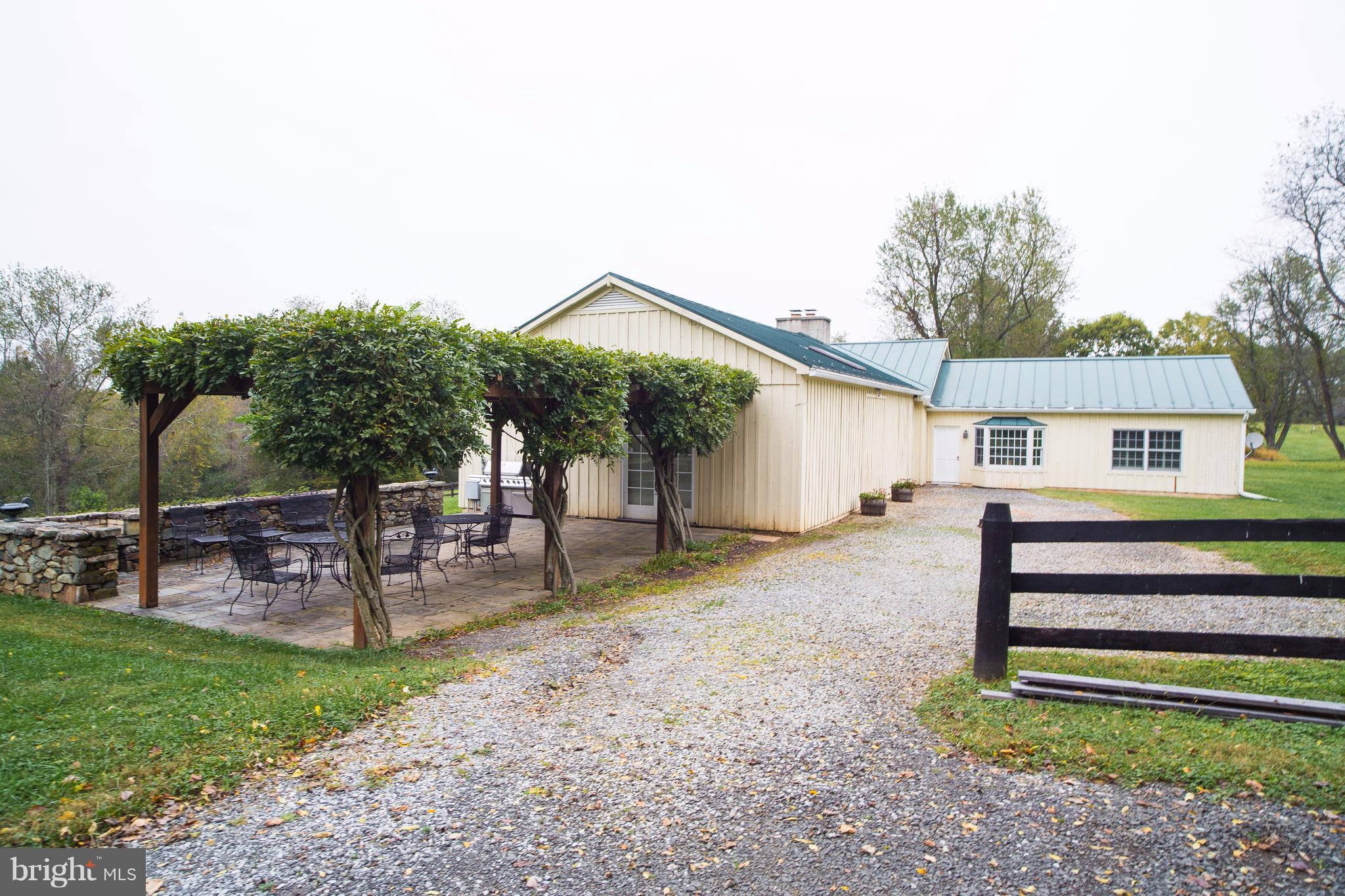 ASPEN HILL - Residential