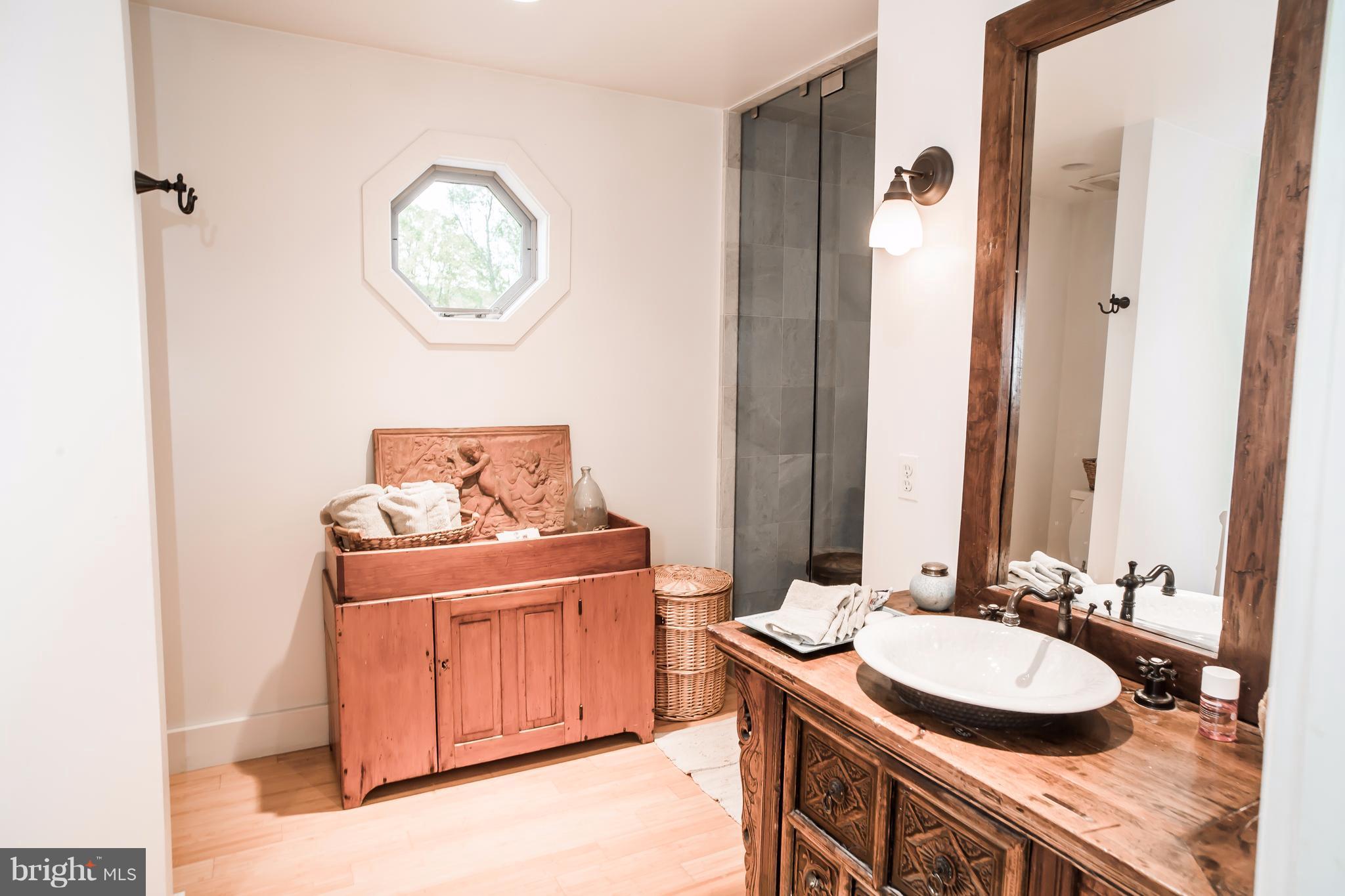 ASPEN HILL - Residential