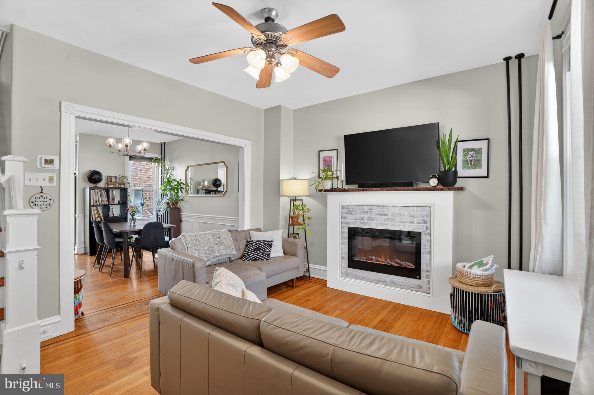 ROXBOROUGH - Residential