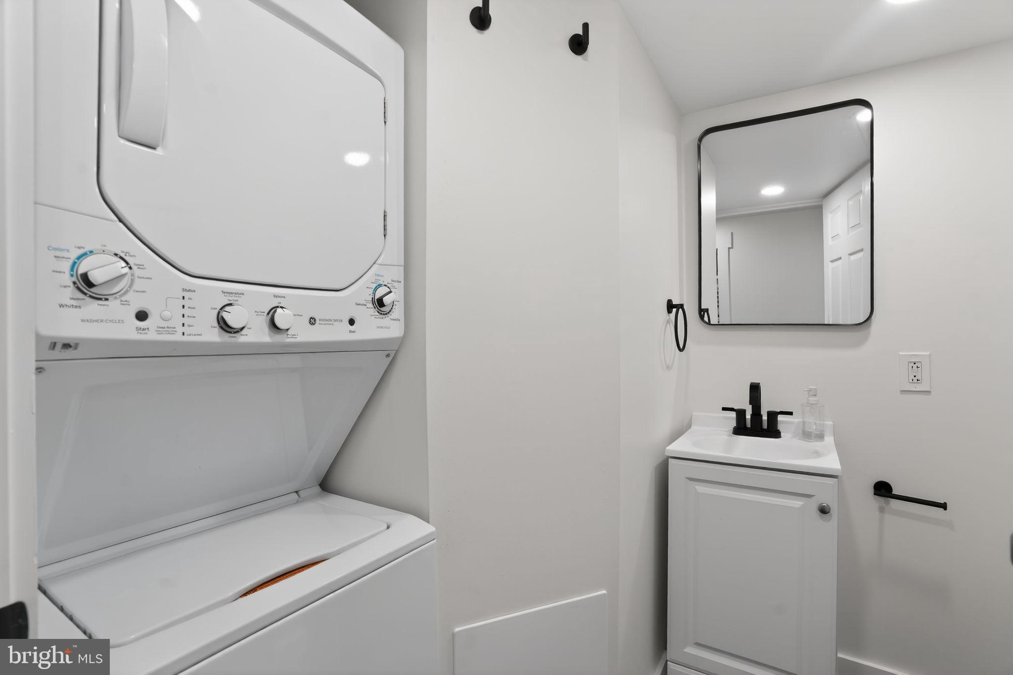 ROXBOROUGH - Residential