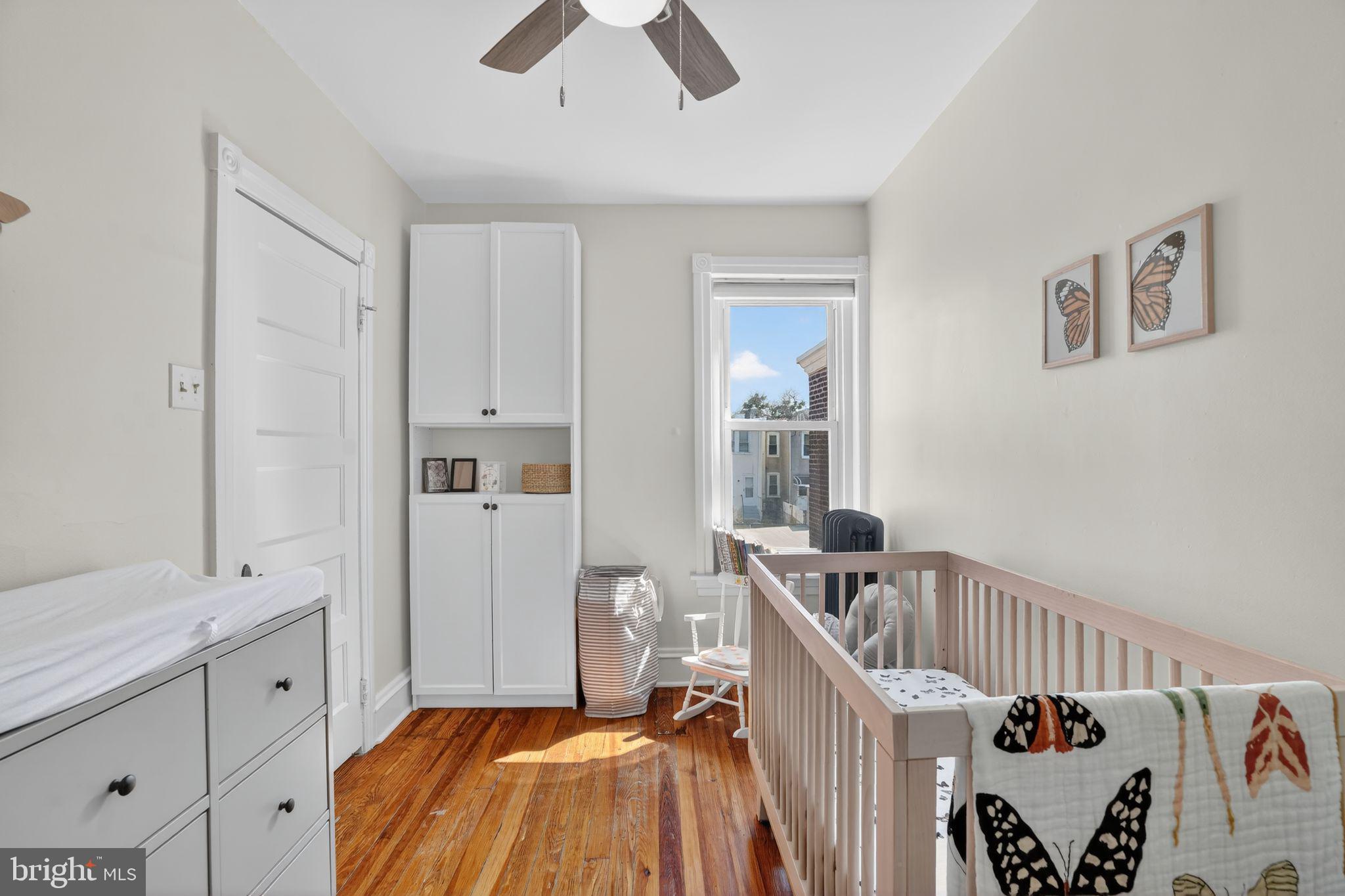 ROXBOROUGH - Residential