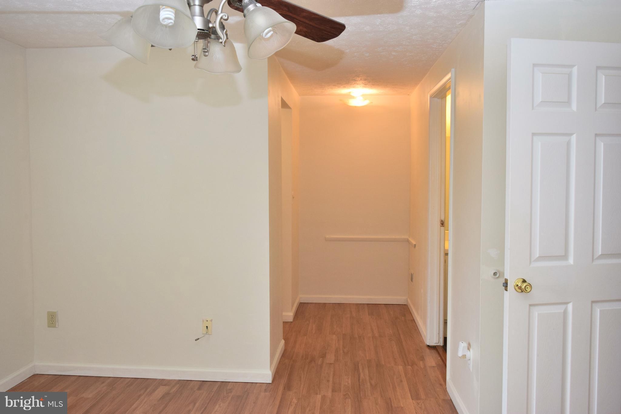 ROLLINGWOOD VILLAGE - Residential Lease