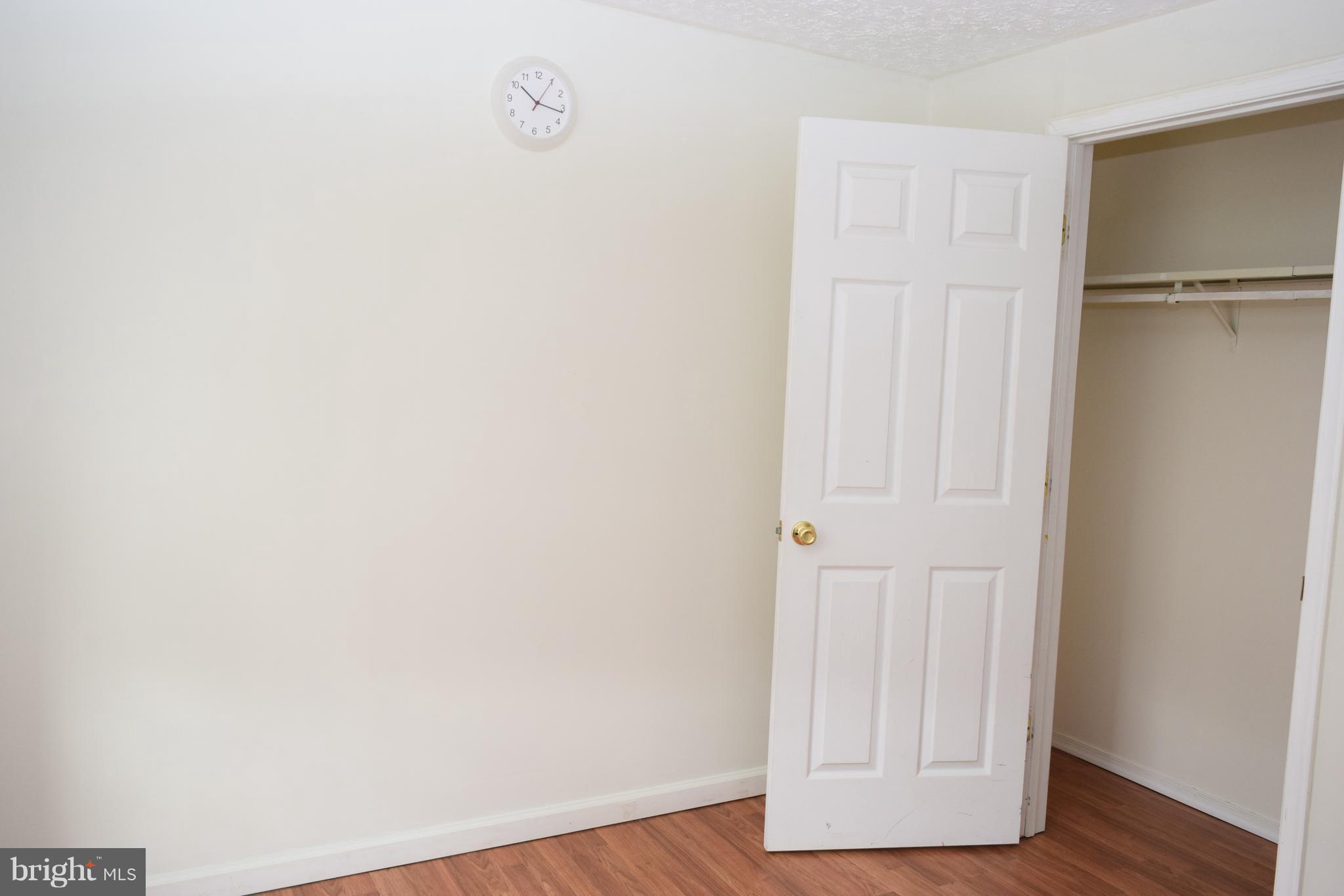 ROLLINGWOOD VILLAGE - Residential Lease