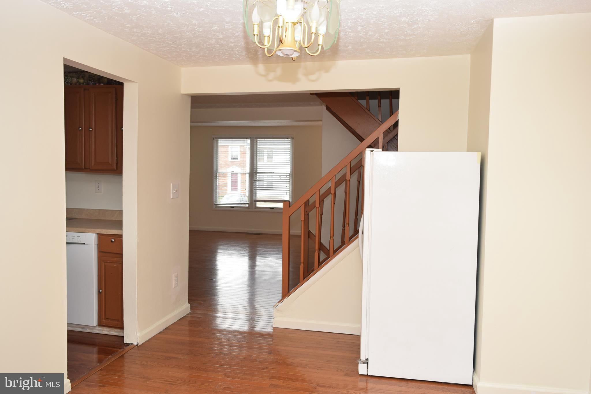 ROLLINGWOOD VILLAGE - Residential Lease