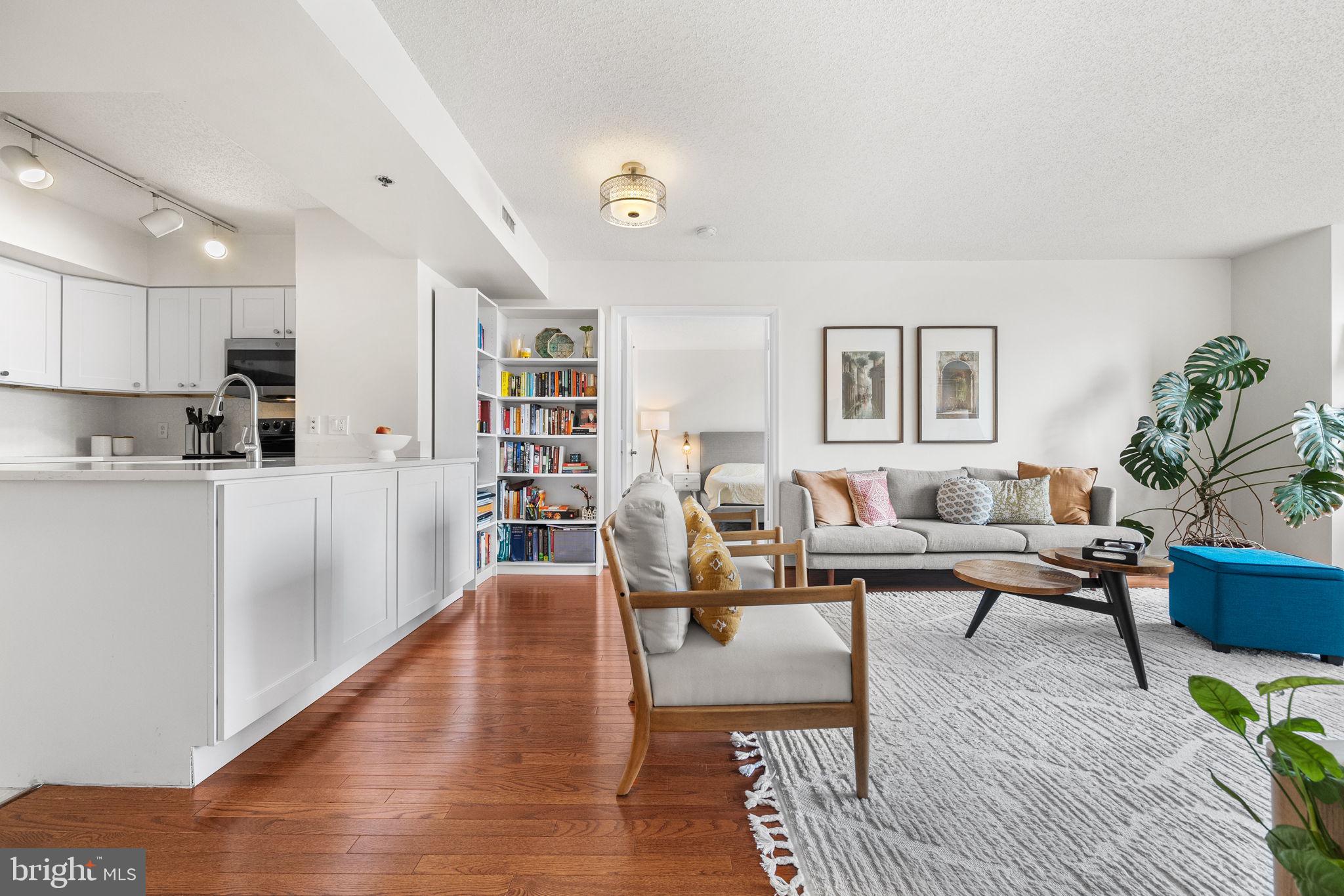 5809 NICHOLSON LANE 214