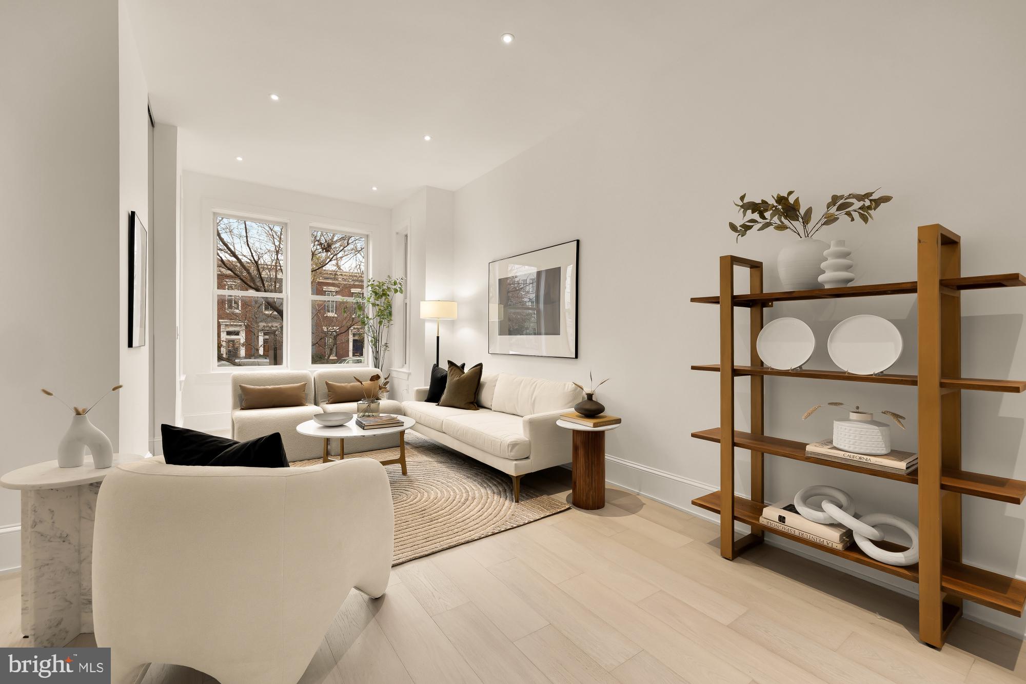 CAPITOL HILL - Residential