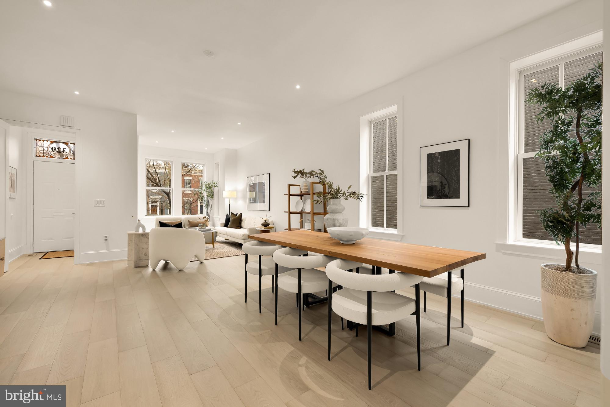 CAPITOL HILL - Residential