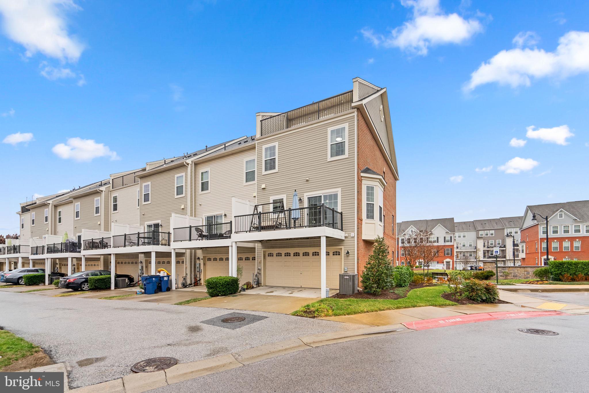 BLUE STREAM - Residential