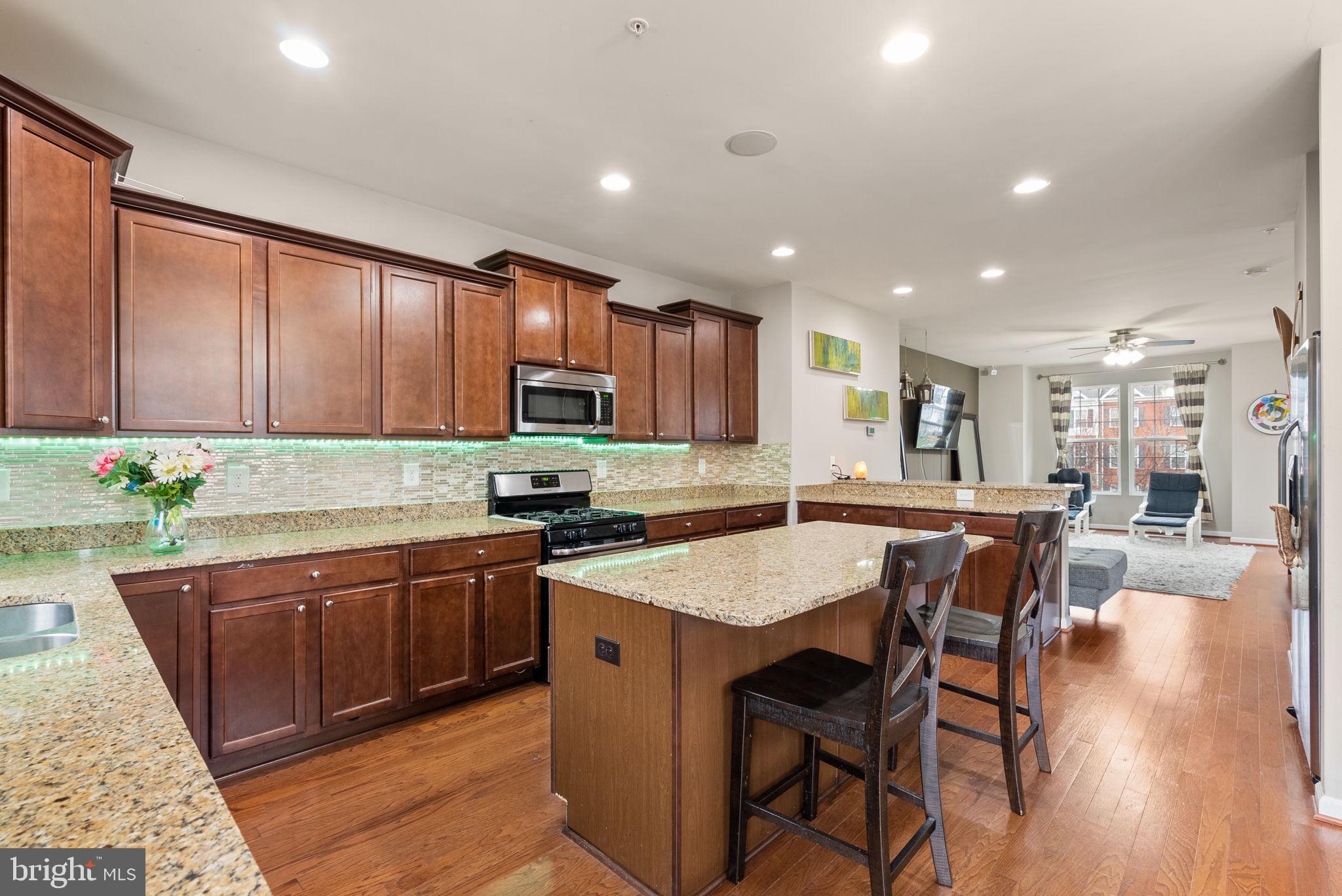 BLUE STREAM - Residential