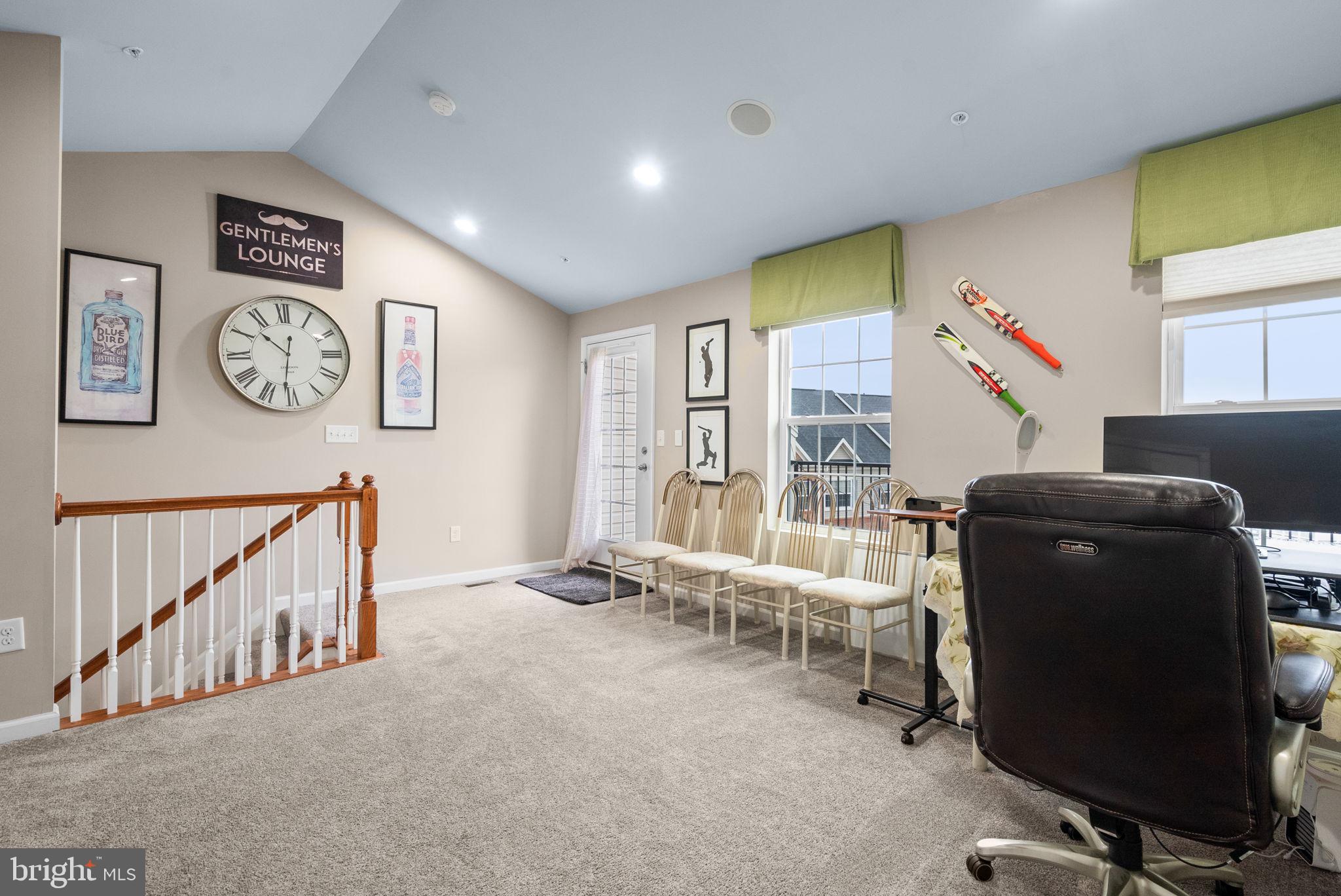 BLUE STREAM - Residential