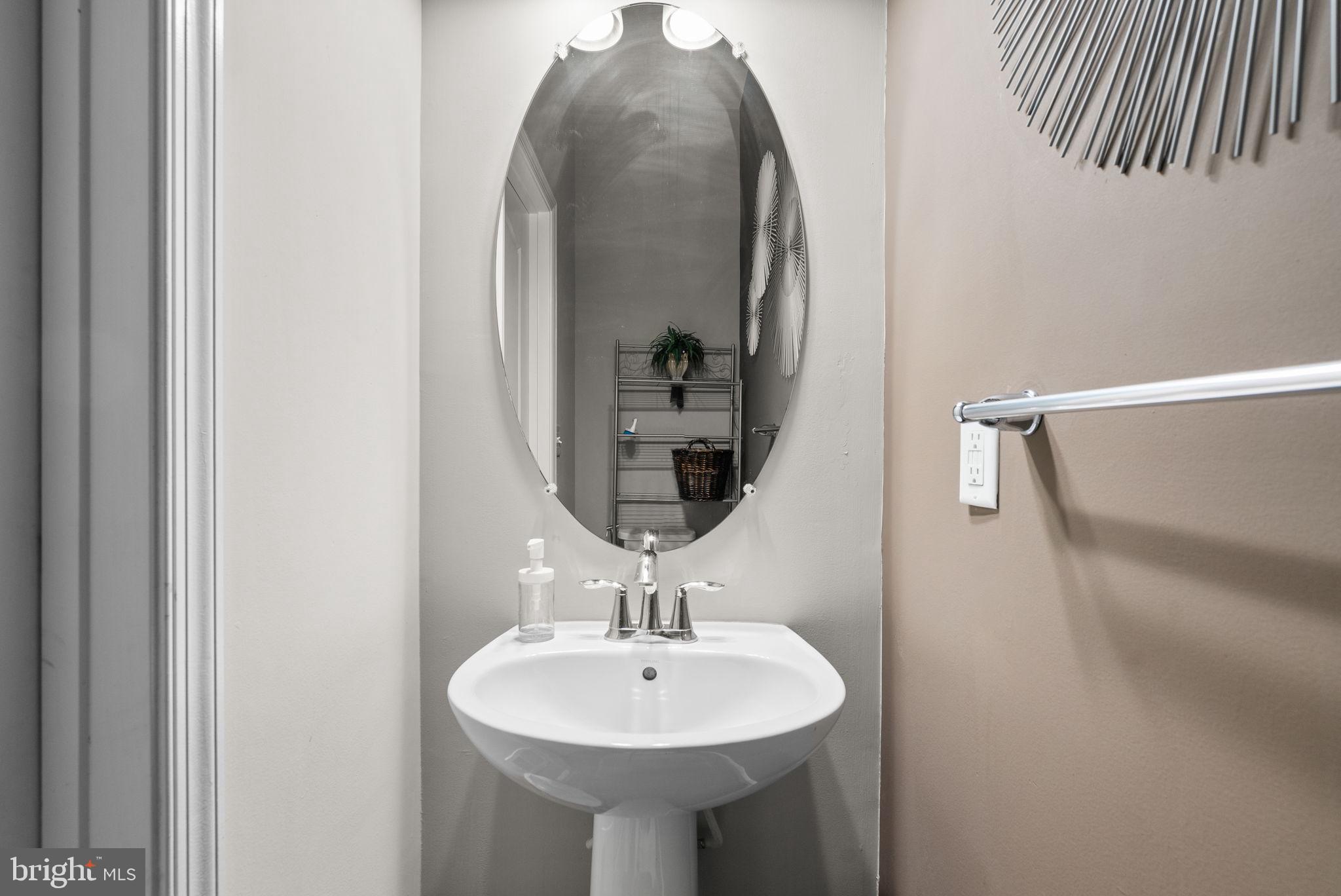 BLUE STREAM - Residential