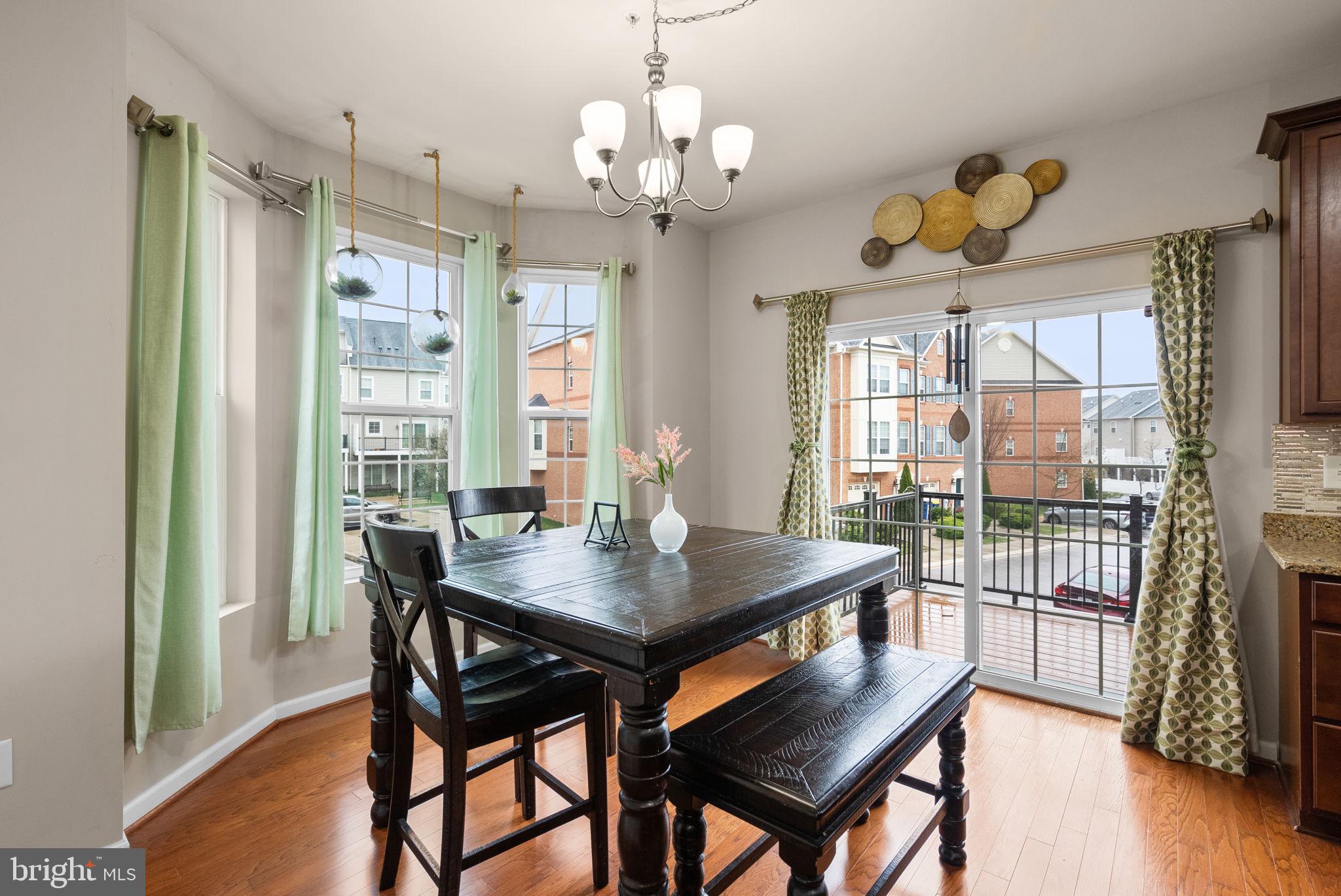 BLUE STREAM - Residential