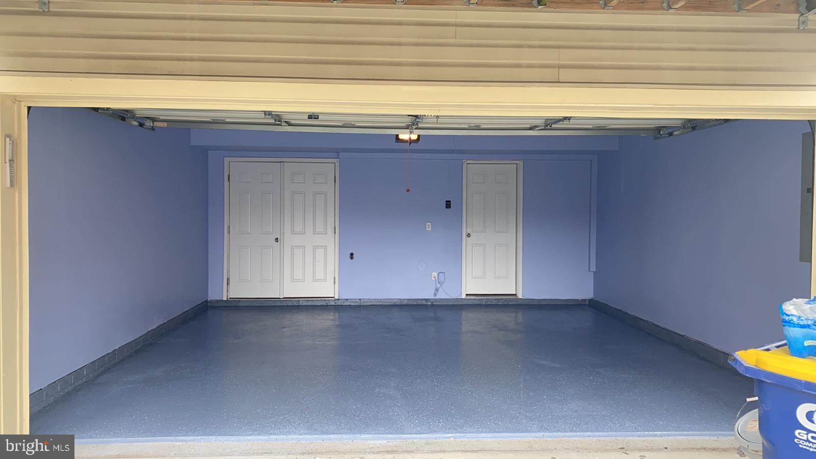 BLUE STREAM - Residential