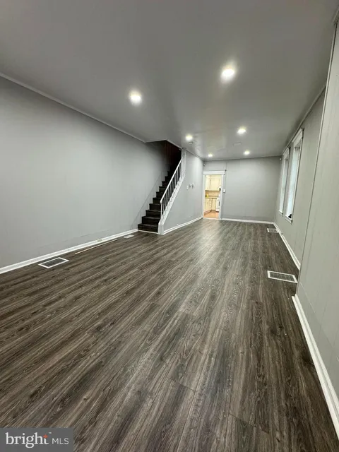 107 Wayne Avenue, Trenton, NJ MLS: NJME2070458