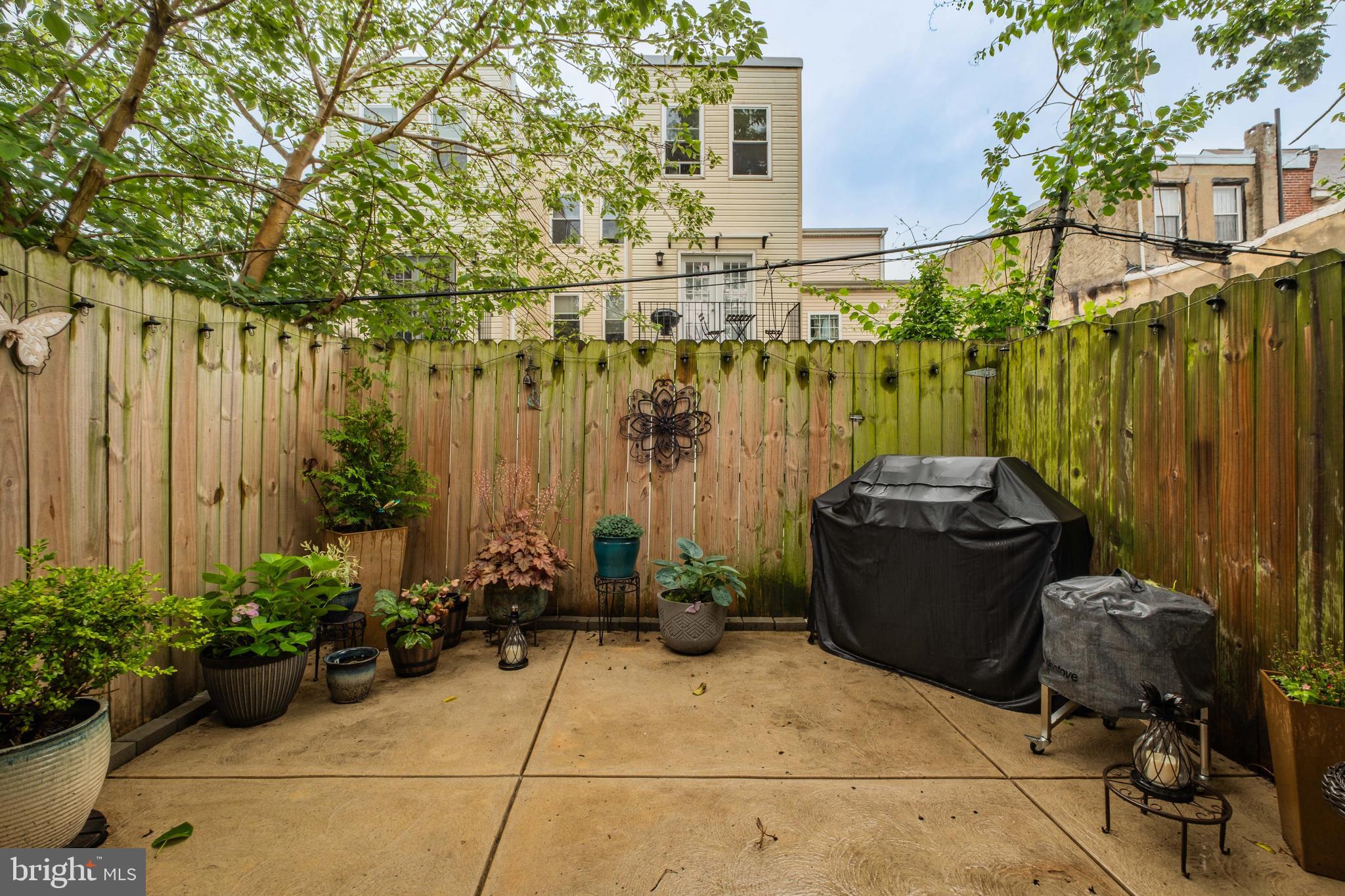 POINT BREEZE - Residential Lease