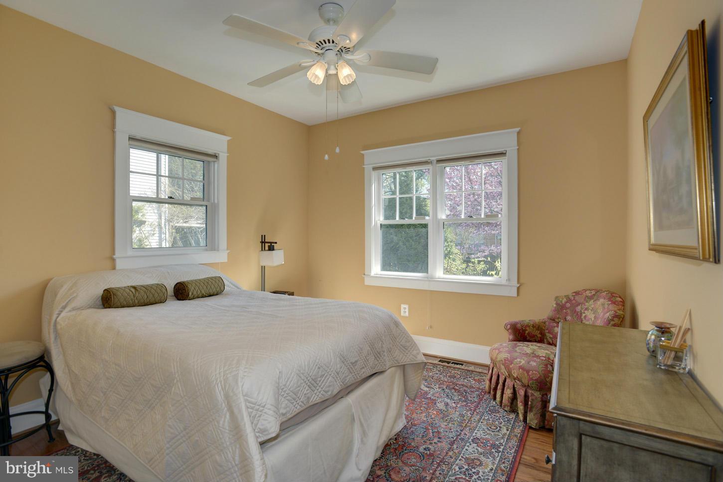 MCLEAN VILLAGE - Residential