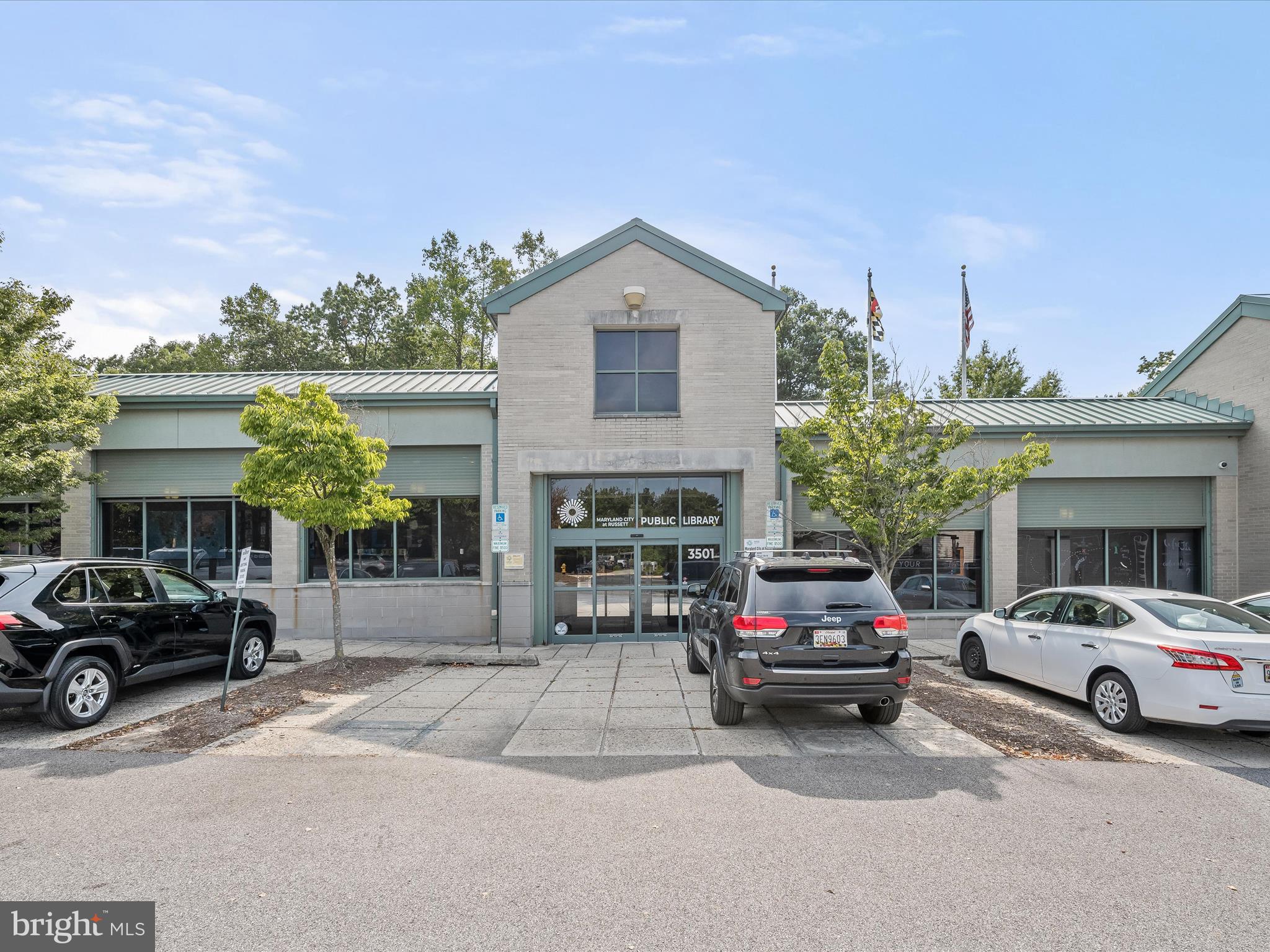 RUSSETT - Residential