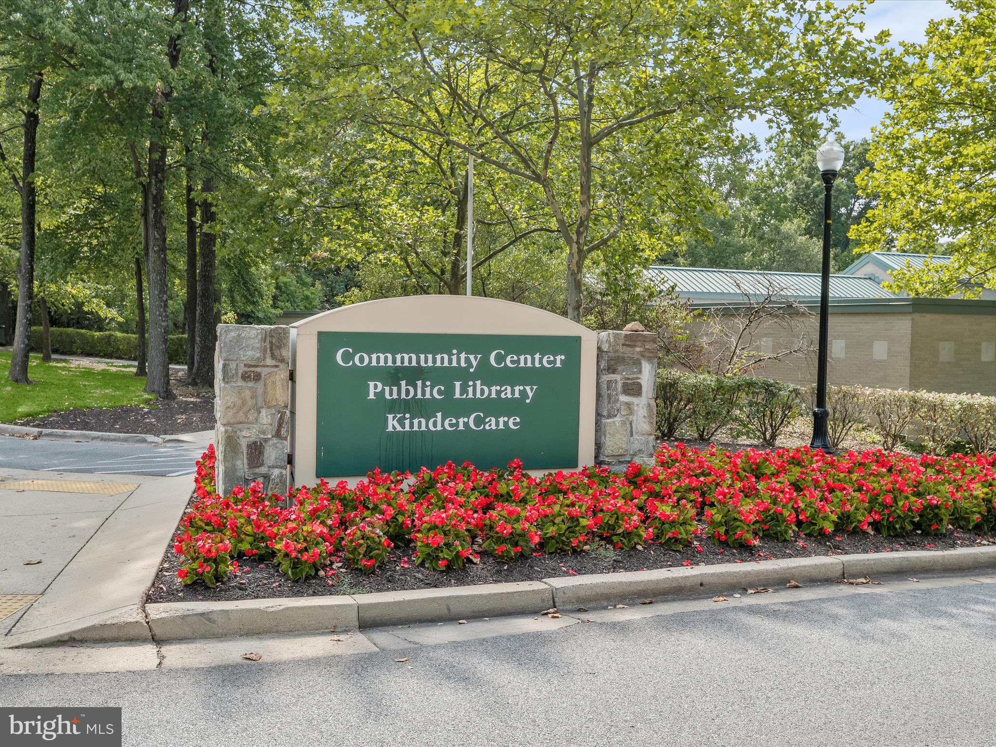 RUSSETT - Residential