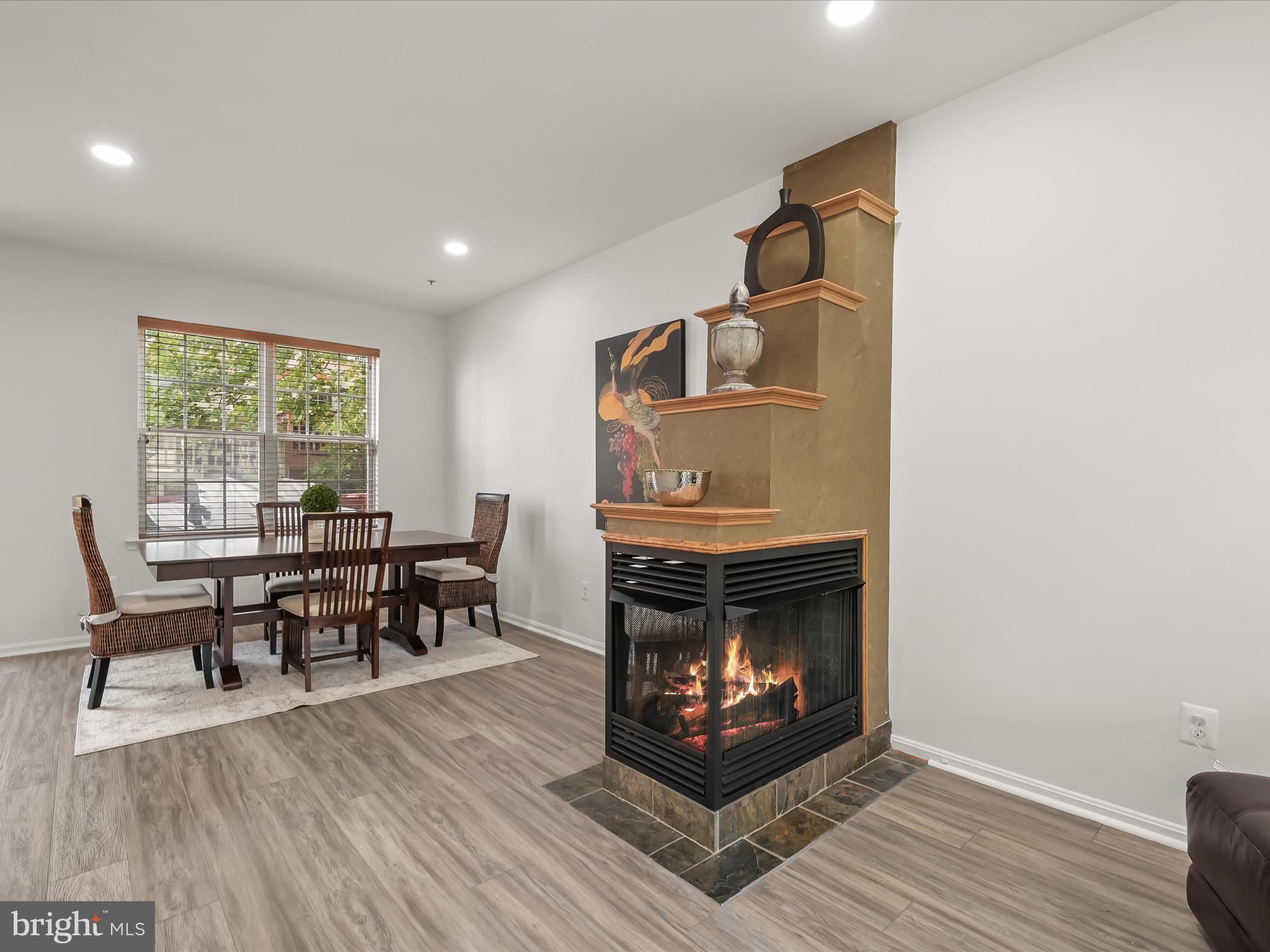 RUSSETT - Residential