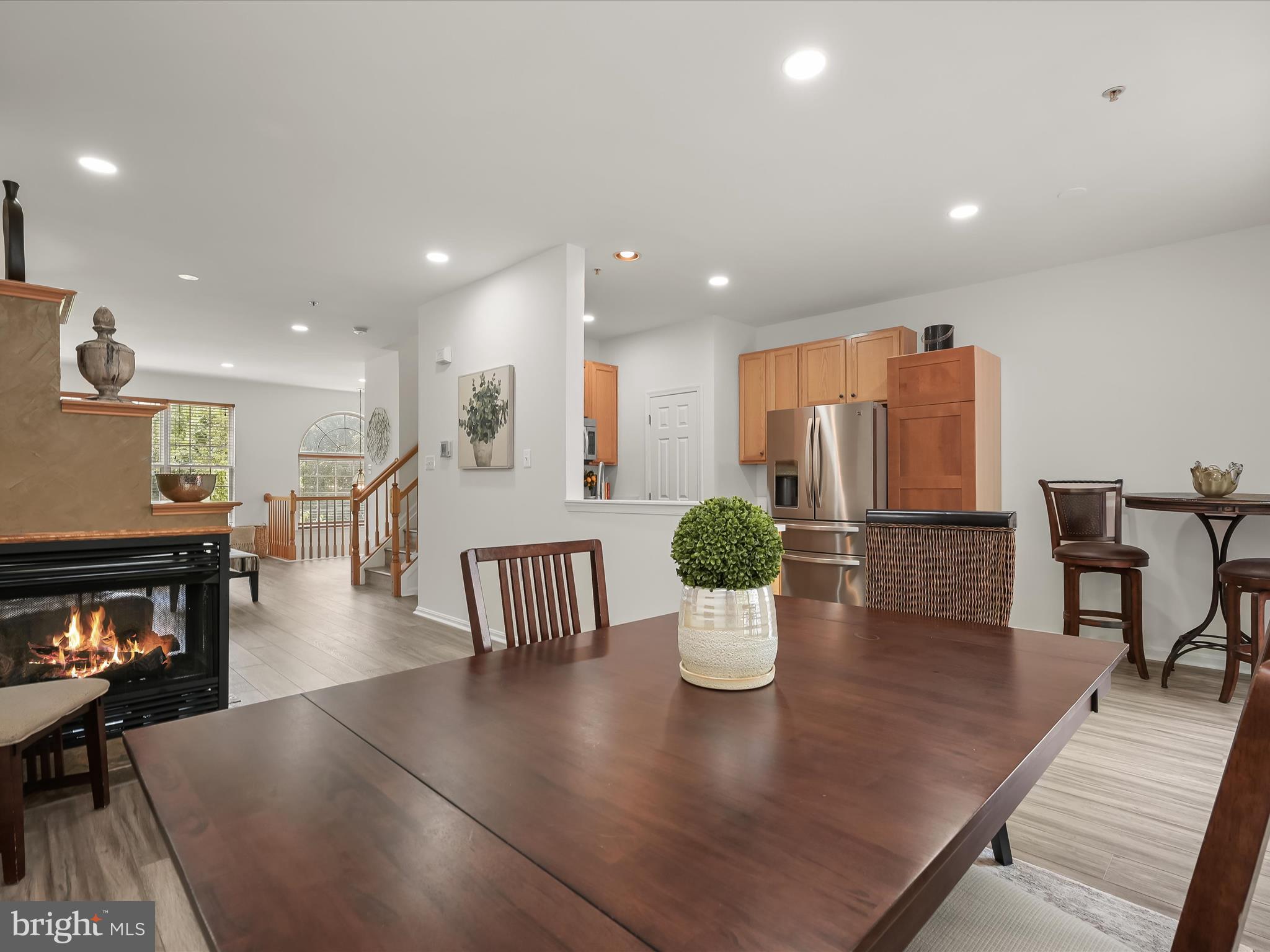 RUSSETT - Residential