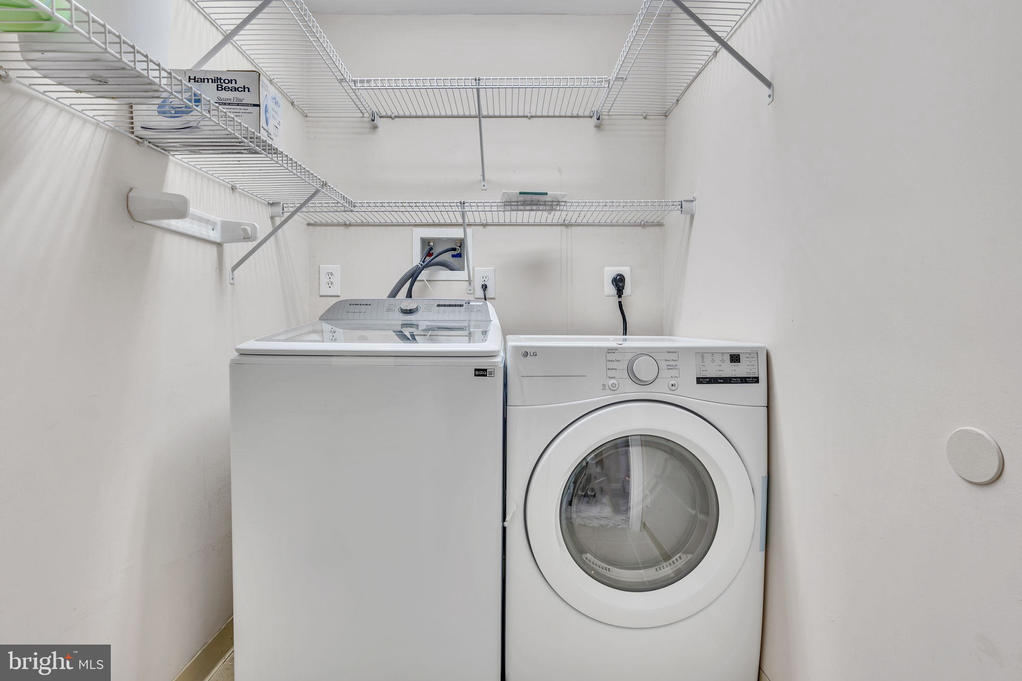 BAYVIEW HILLS - Residential Lease