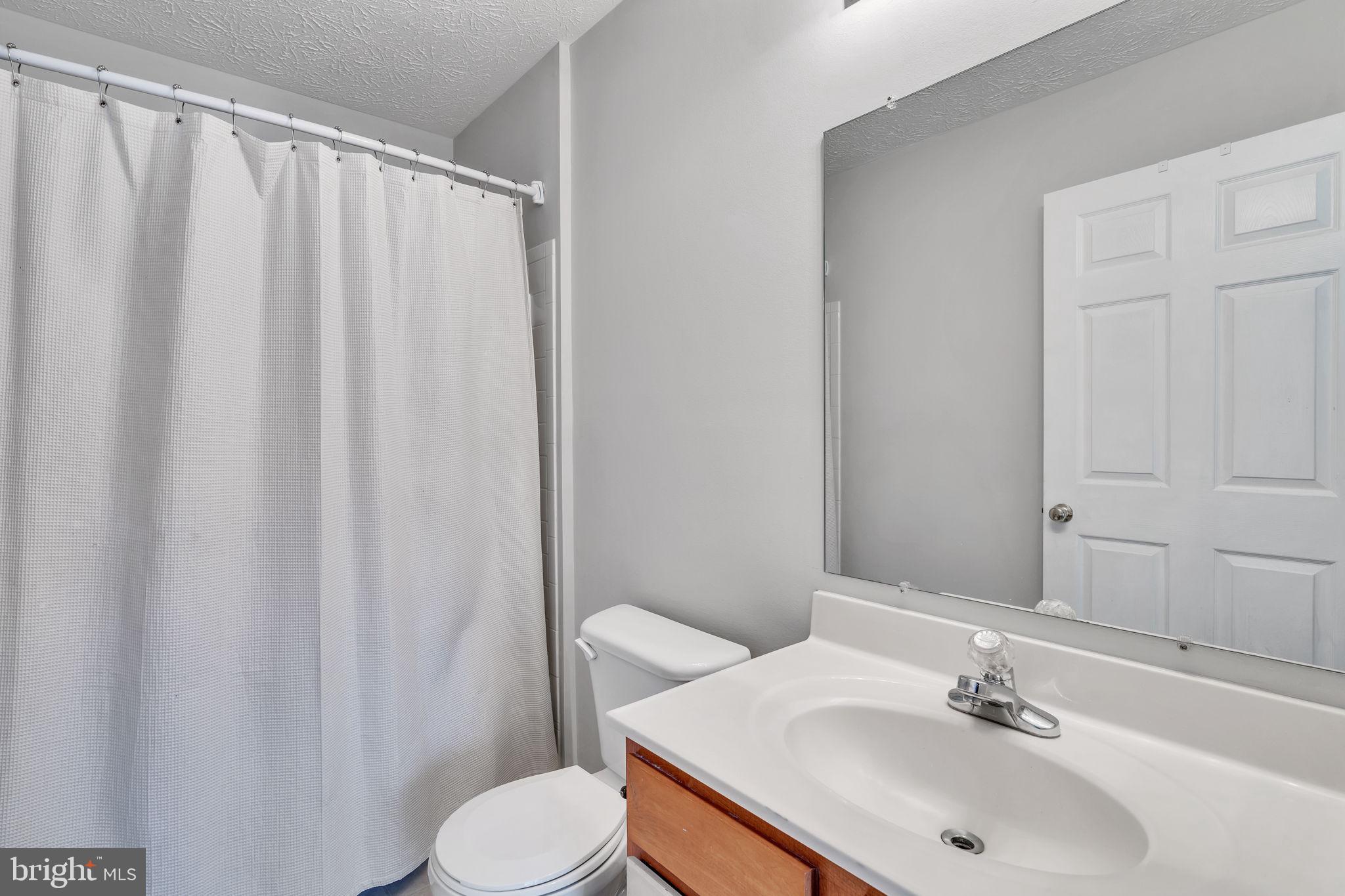 BAYVIEW HILLS - Residential Lease