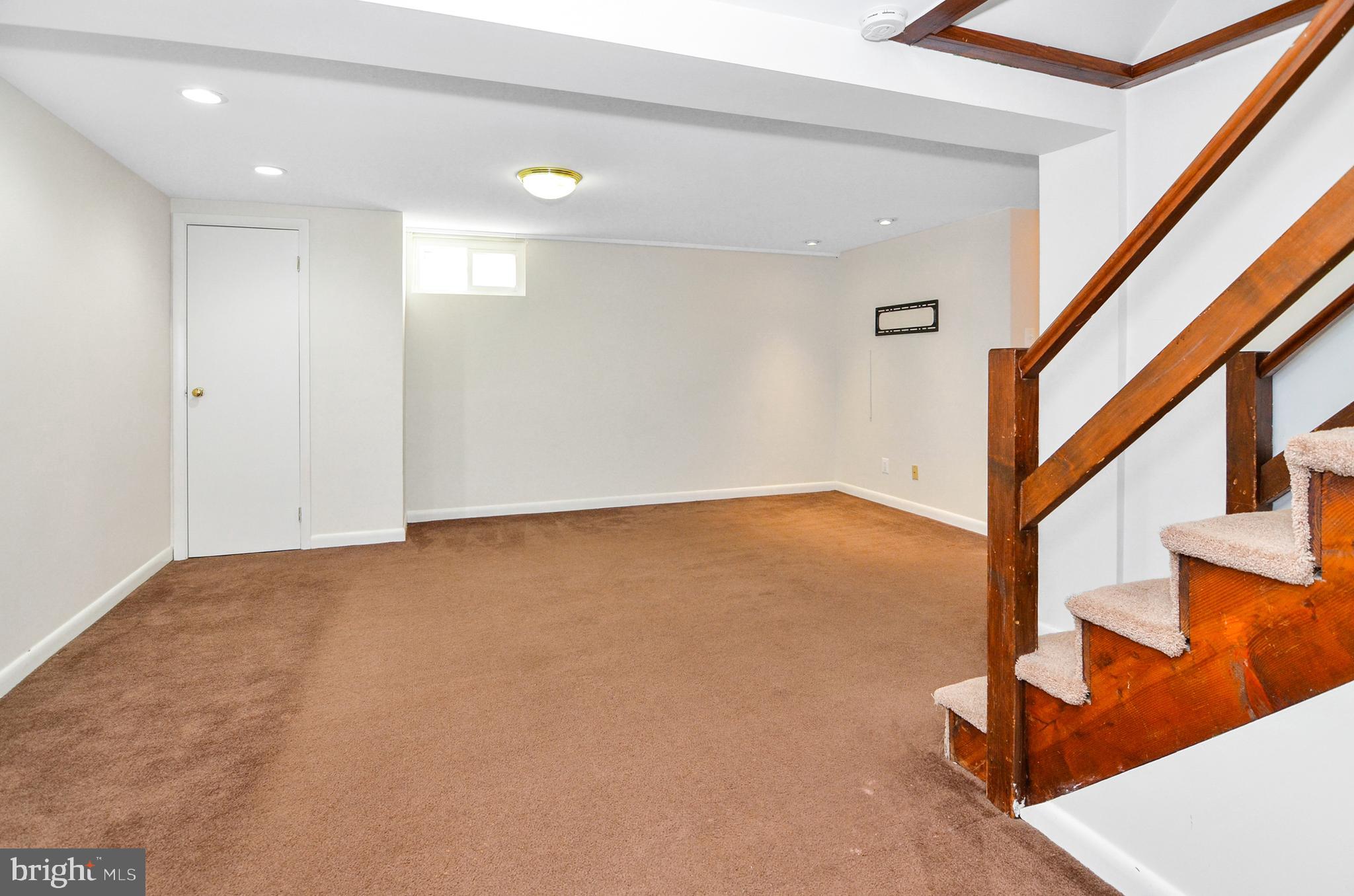 LUTHER VILLAGE - Residential