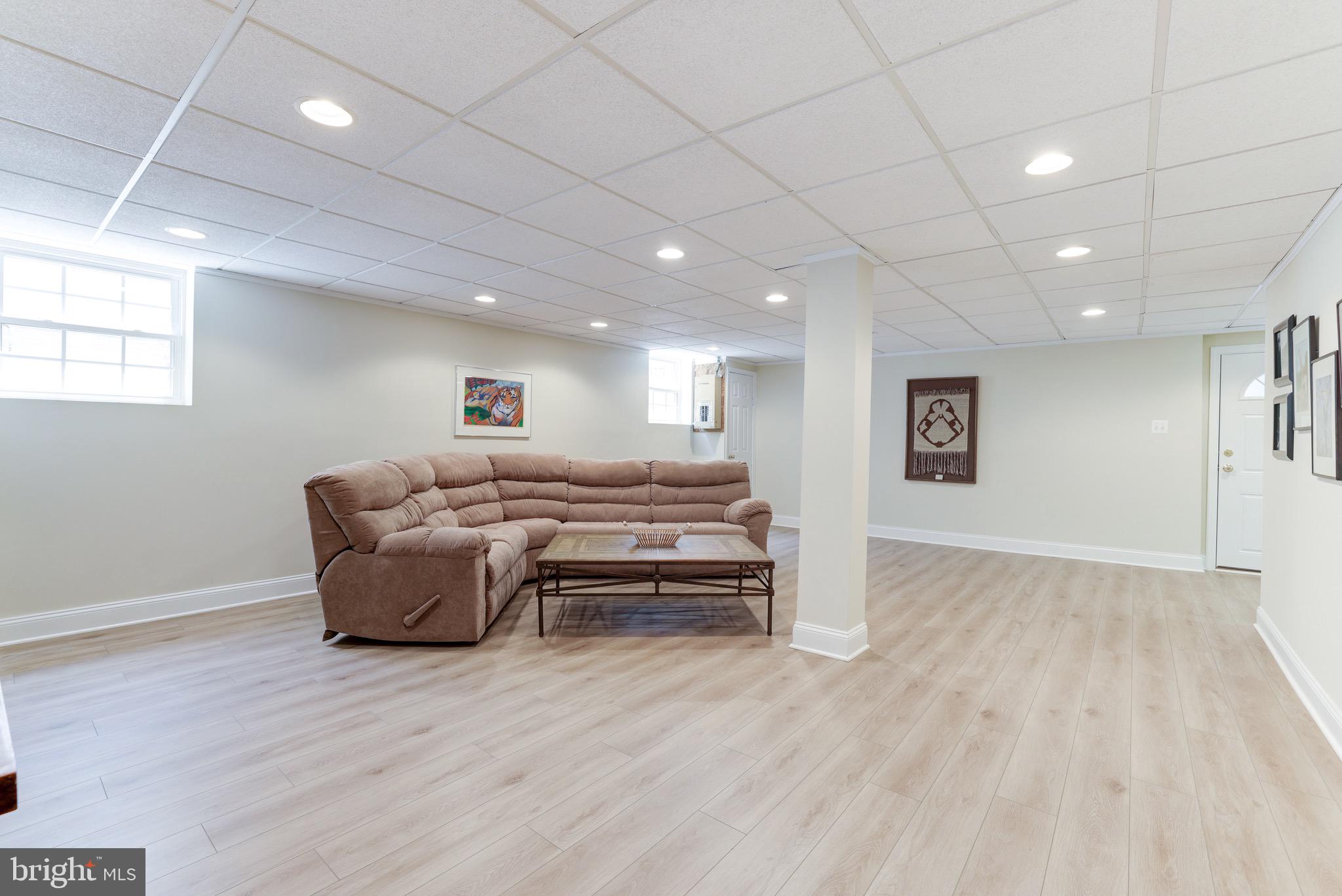 MC LEAN HUNT - Residential