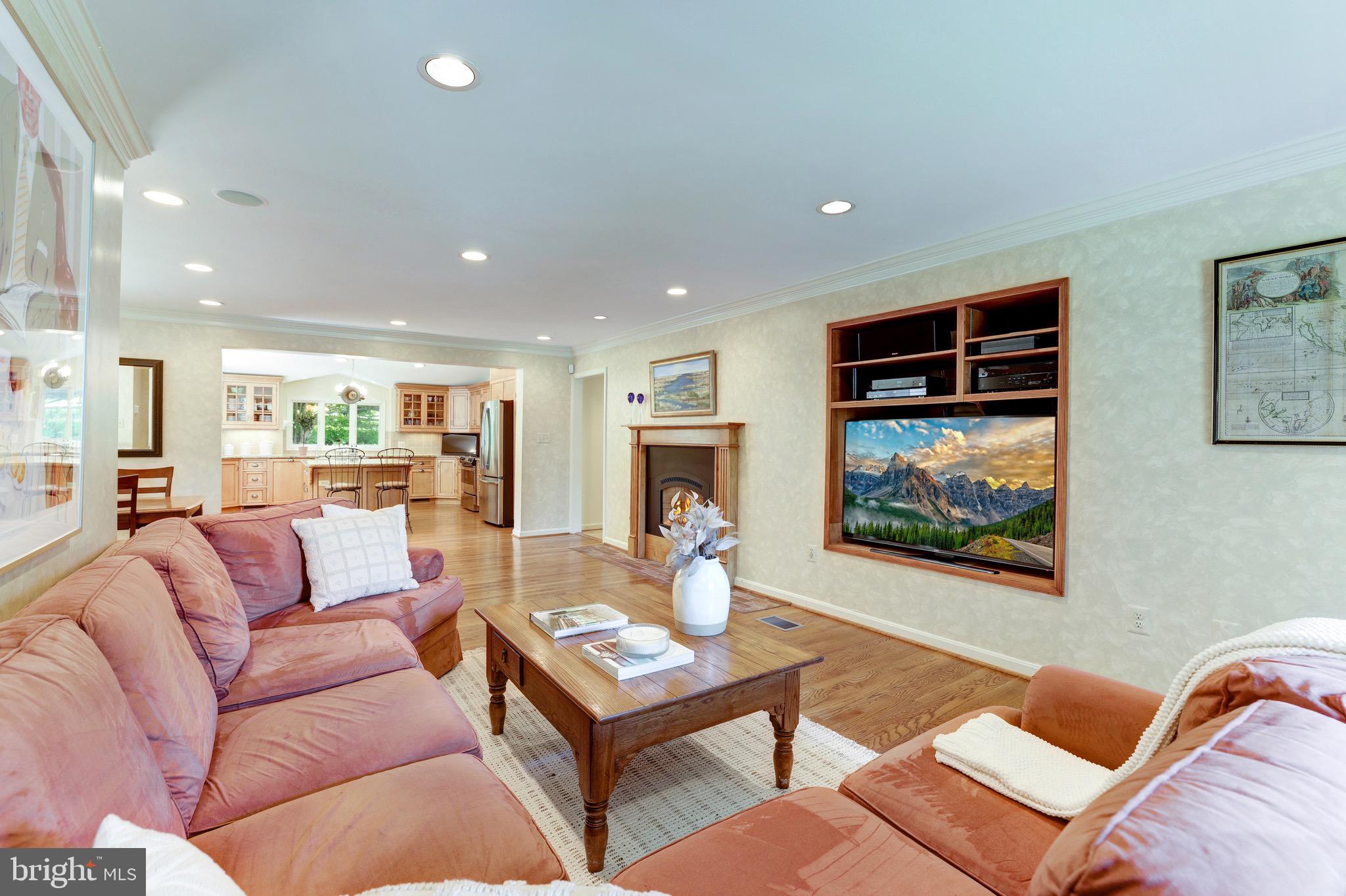 MC LEAN HUNT - Residential