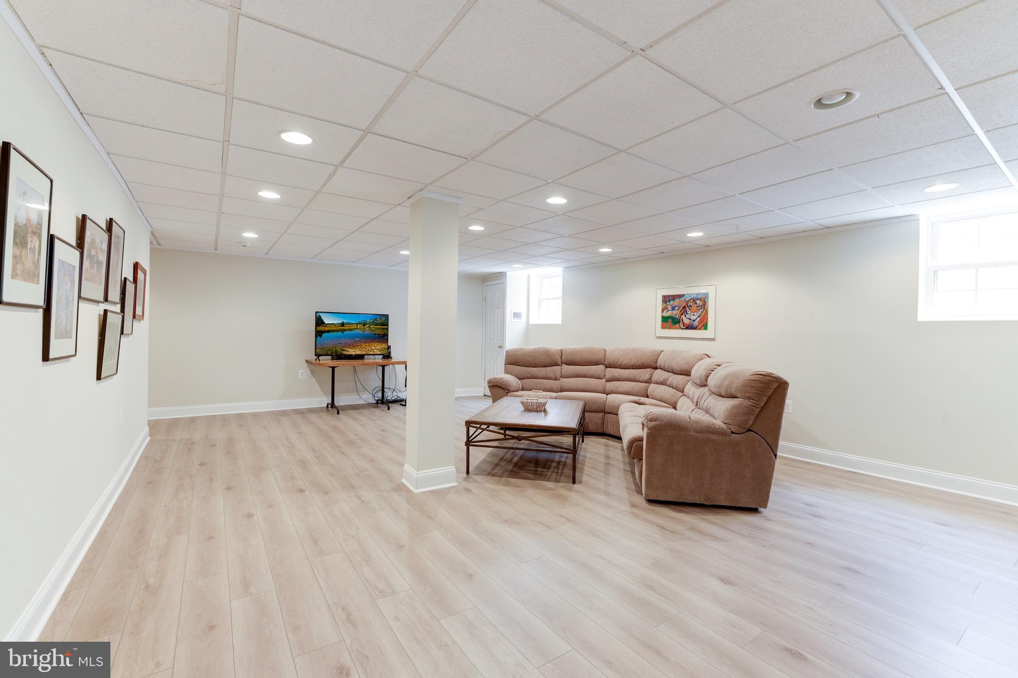 MC LEAN HUNT - Residential