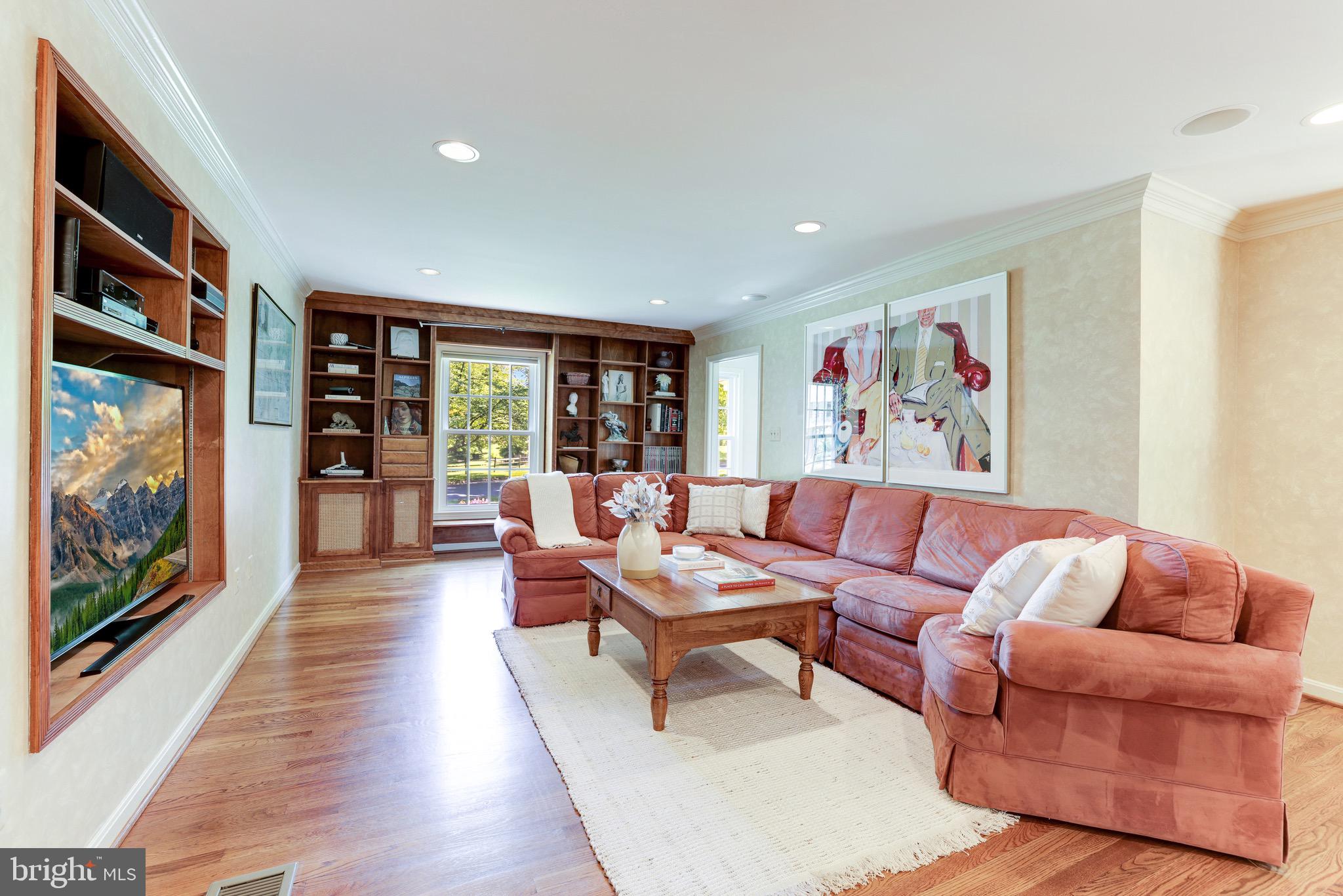 MC LEAN HUNT - Residential