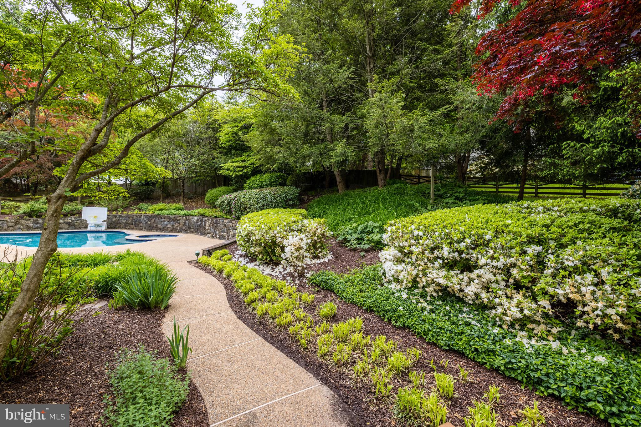 MC LEAN HUNT - Residential