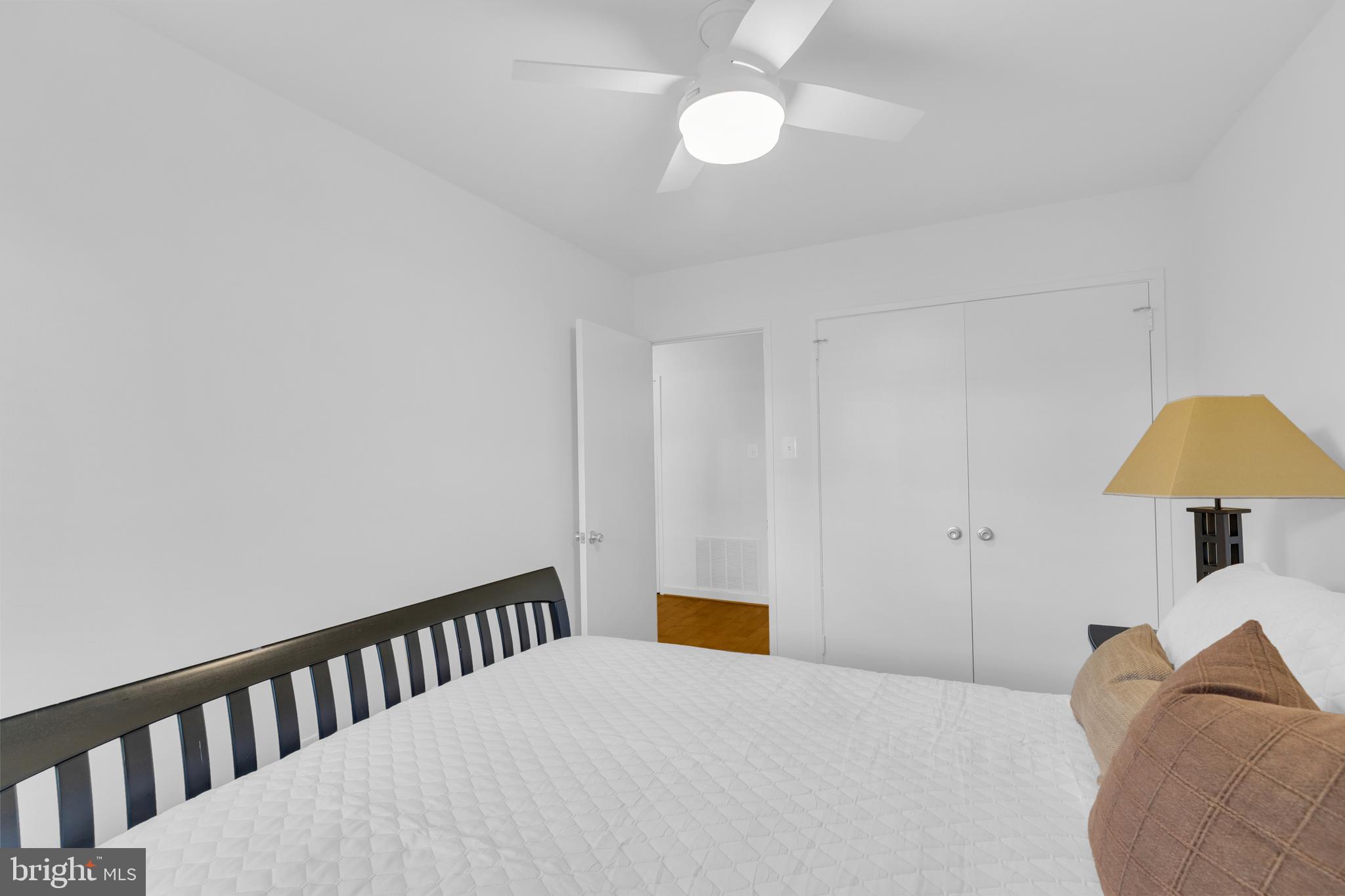 JEFFERSON MEWS - Residential