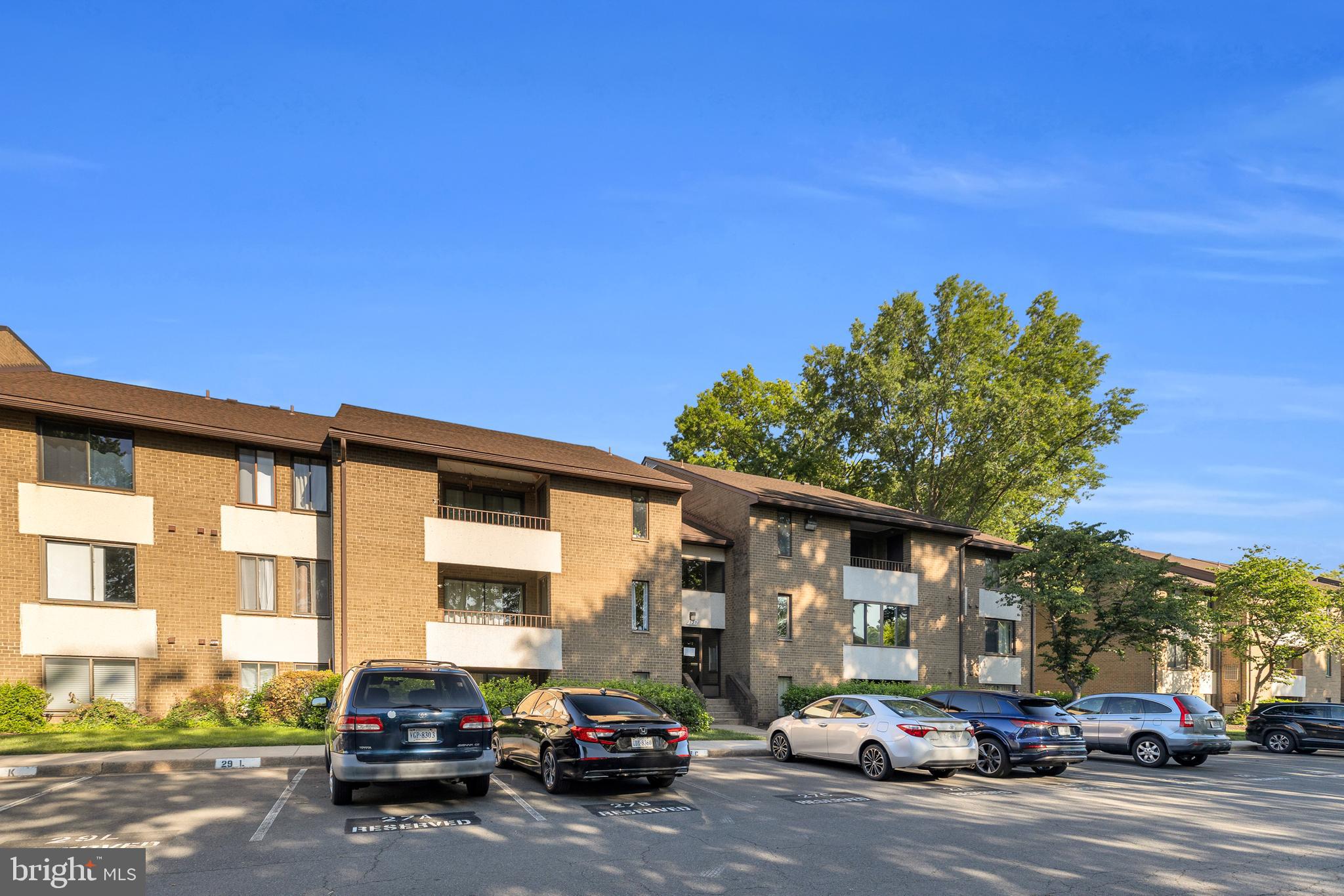 JEFFERSON MEWS - Residential